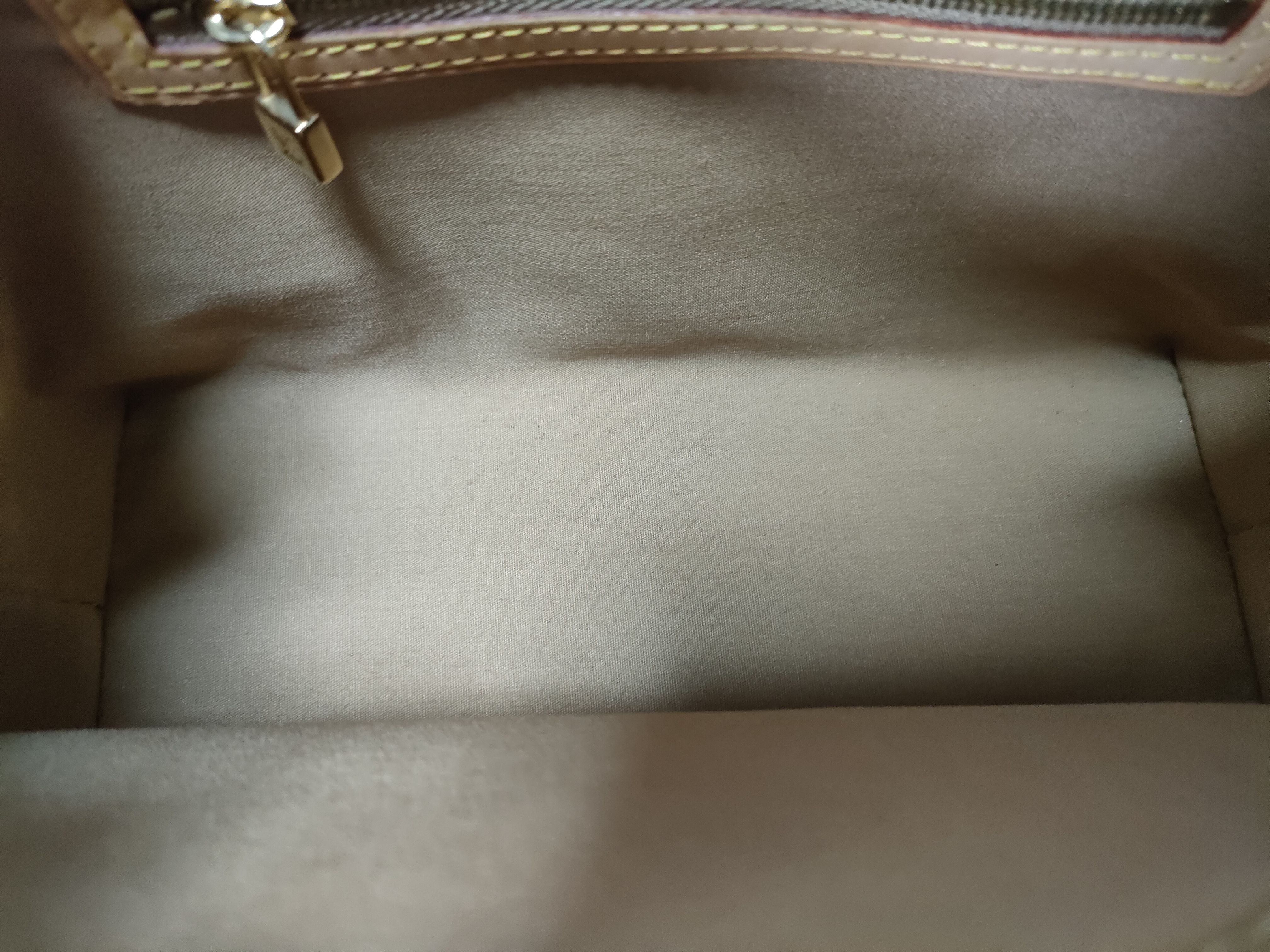 Vernis Lead PM Handbag — view 9