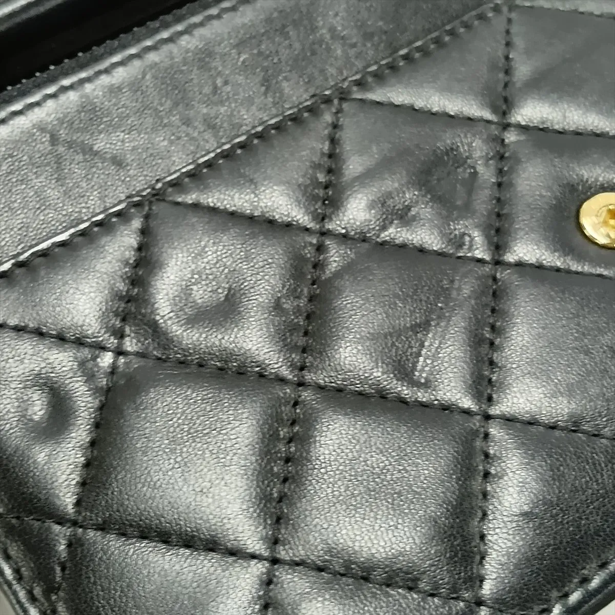 Matelassé Lambskin Chain Wallet, Black with Gold Hardware, 26123770, Serial Number 26 — view 13