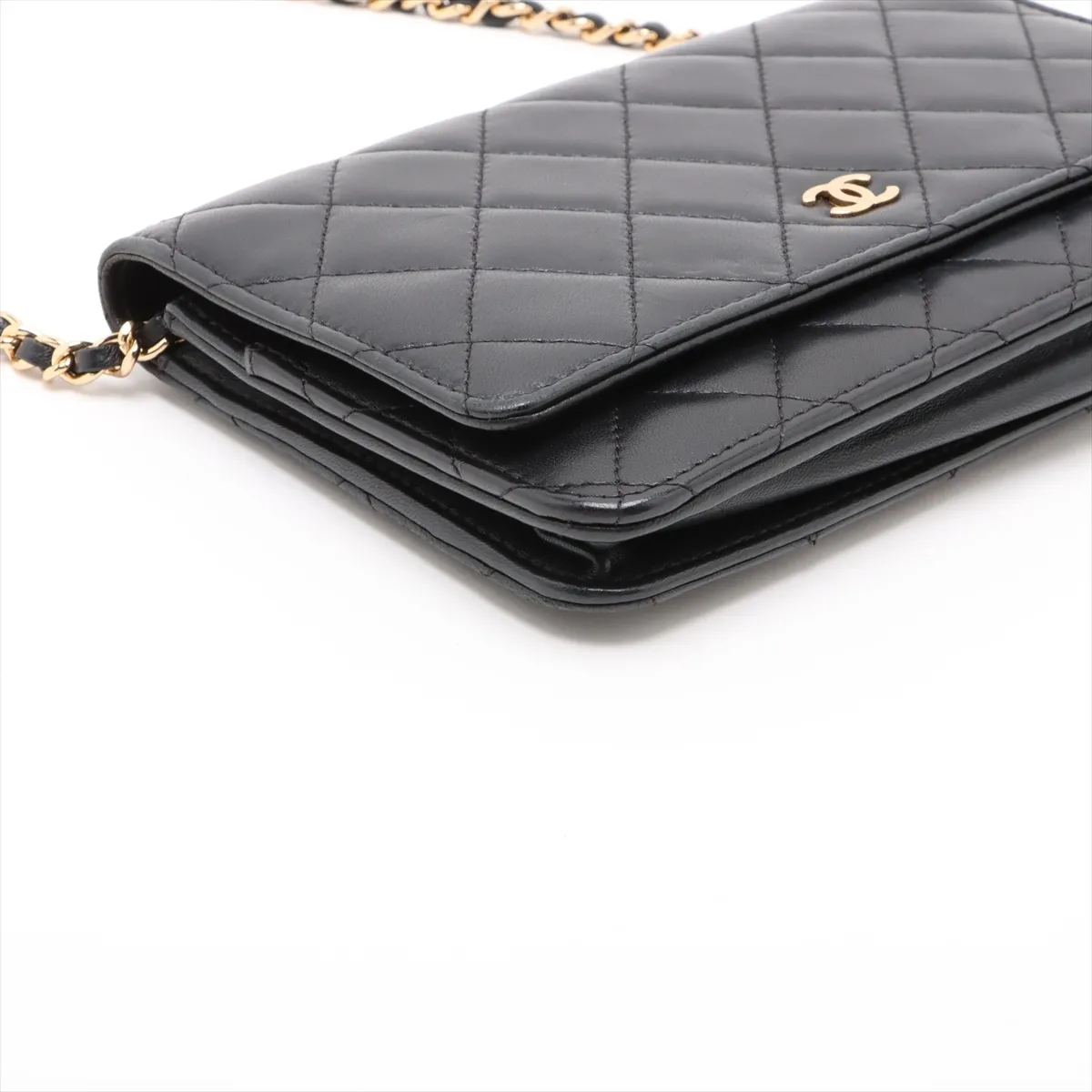 Matelassé Lambskin Chain Wallet, Black with Gold Hardware, 26123770, Serial Number 26 — view 4