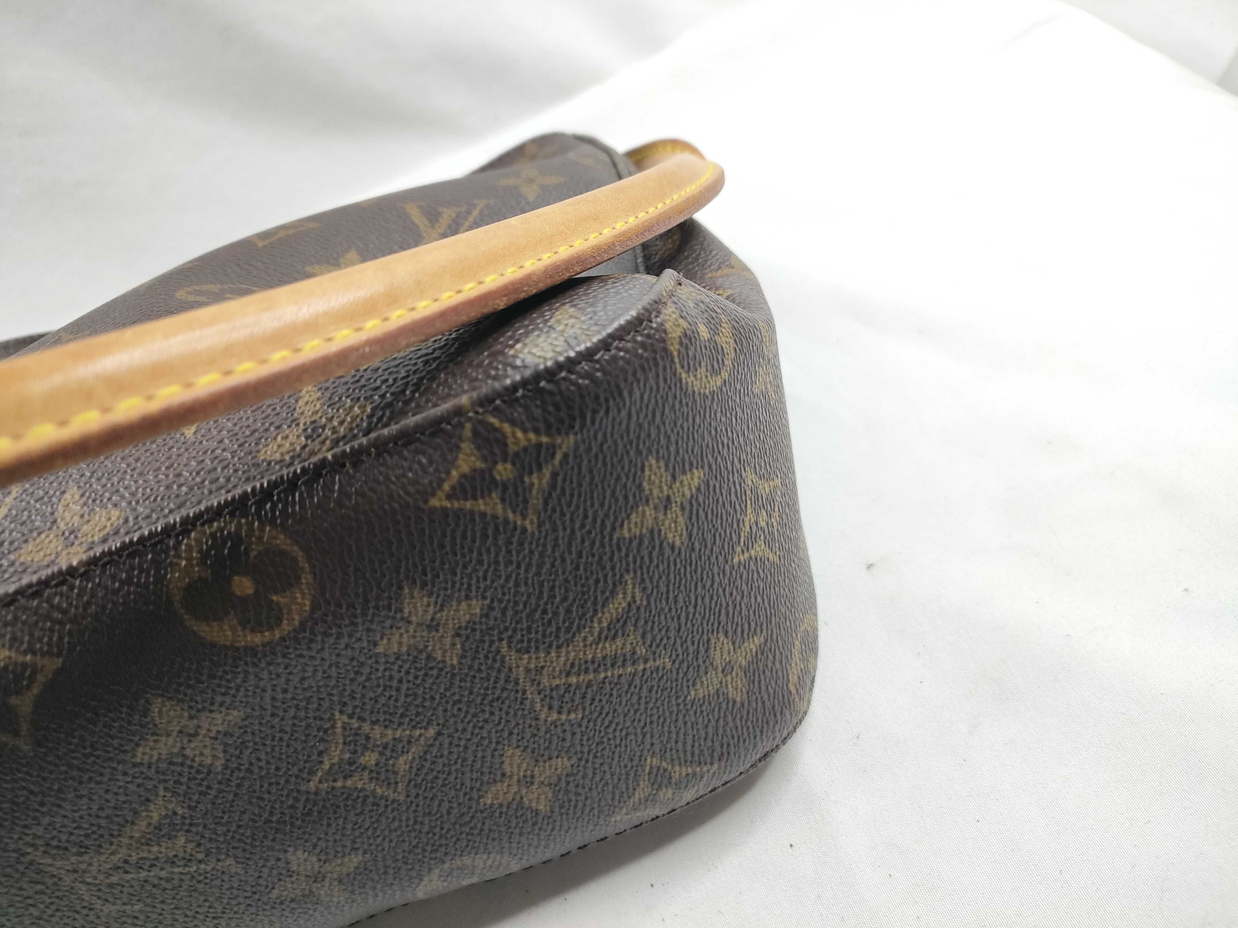 Monogram M51146 Looping MM Handbag Shoulder Bag — view 5