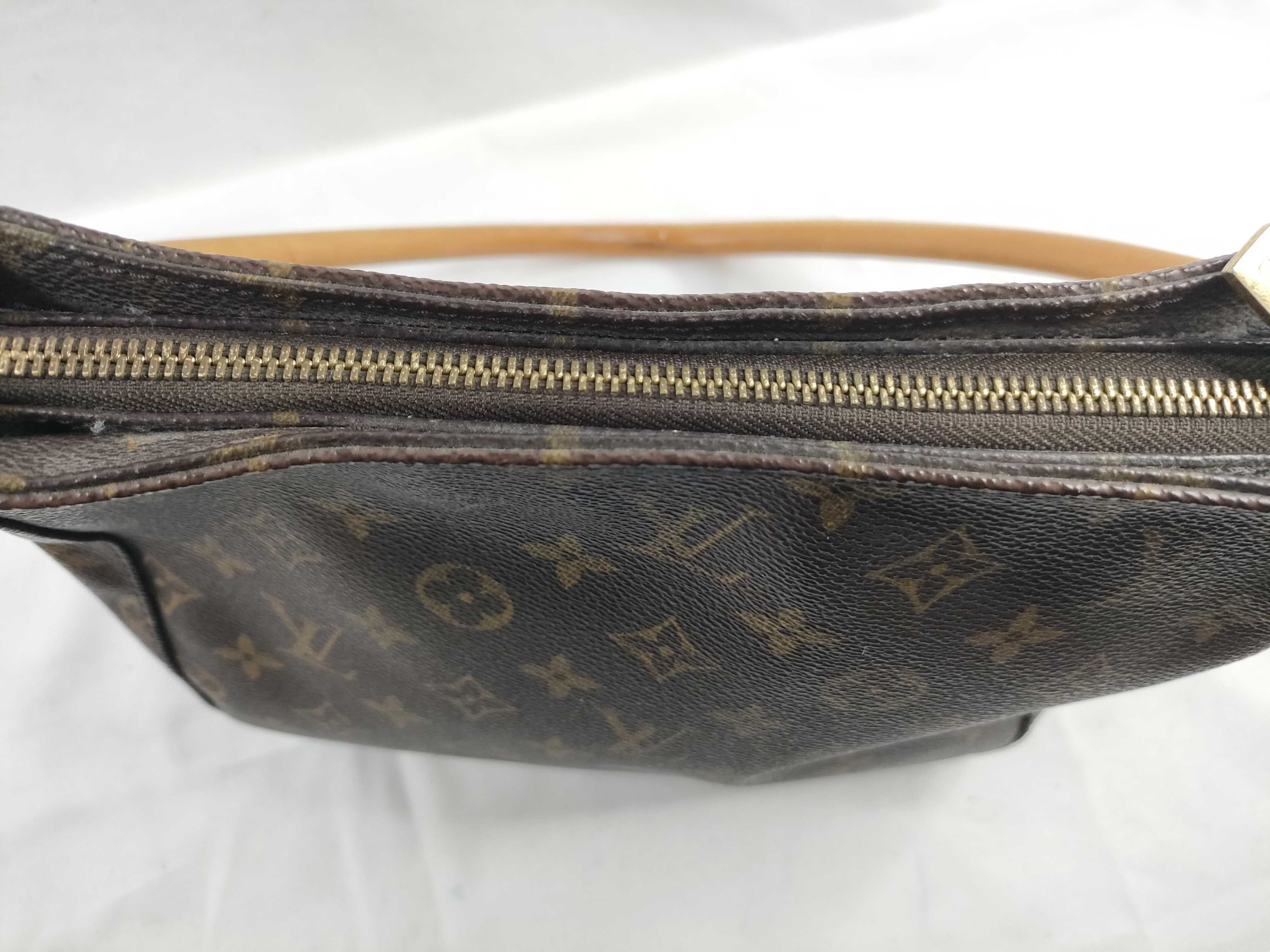 Monogram M51146 Looping MM Handbag Shoulder Bag — view 9