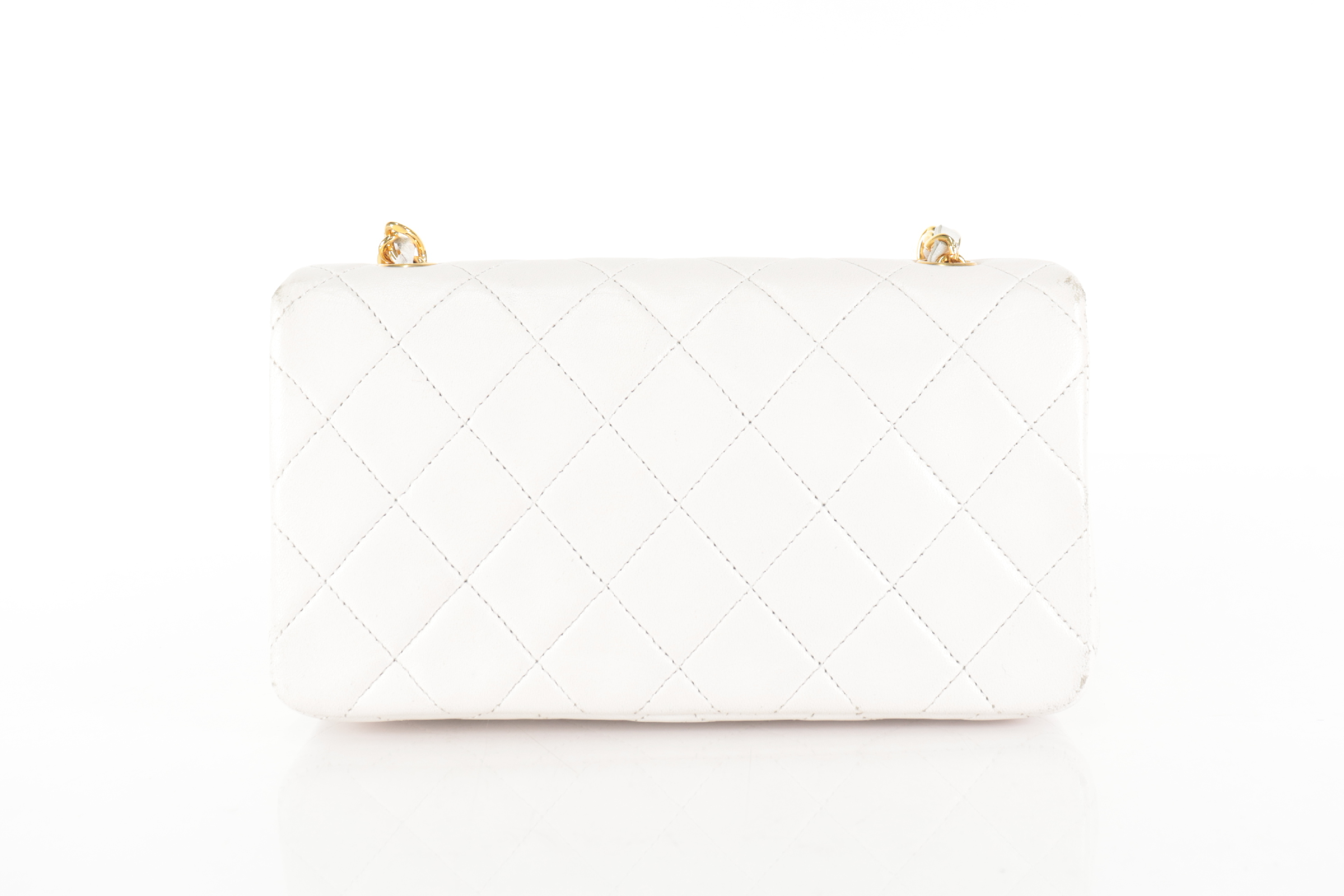 Full Flap Lambskin Chain Shoulder Bag, White, Series 1 — view 3