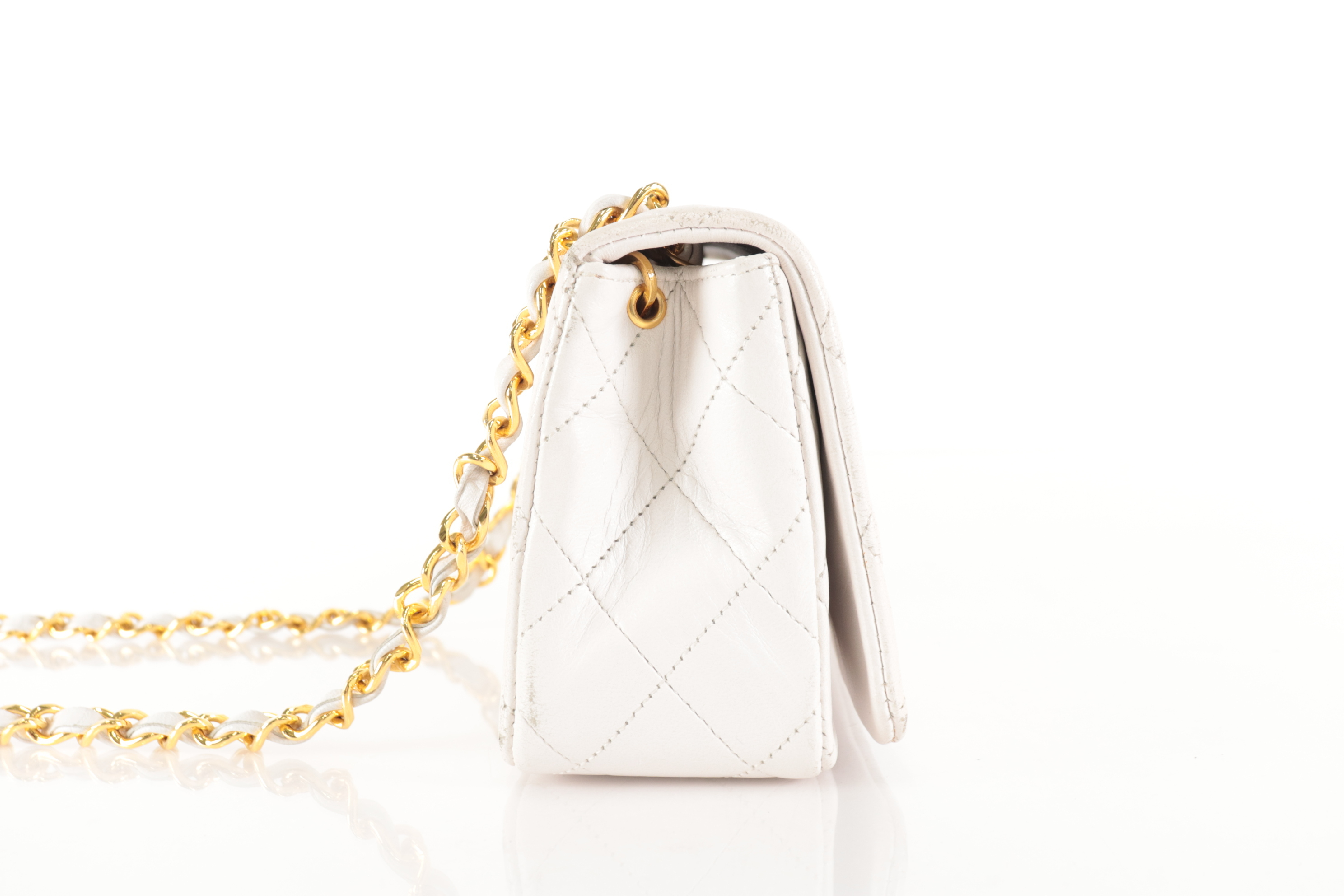 Full Flap Lambskin Chain Shoulder Bag, White, Series 1 — view 4