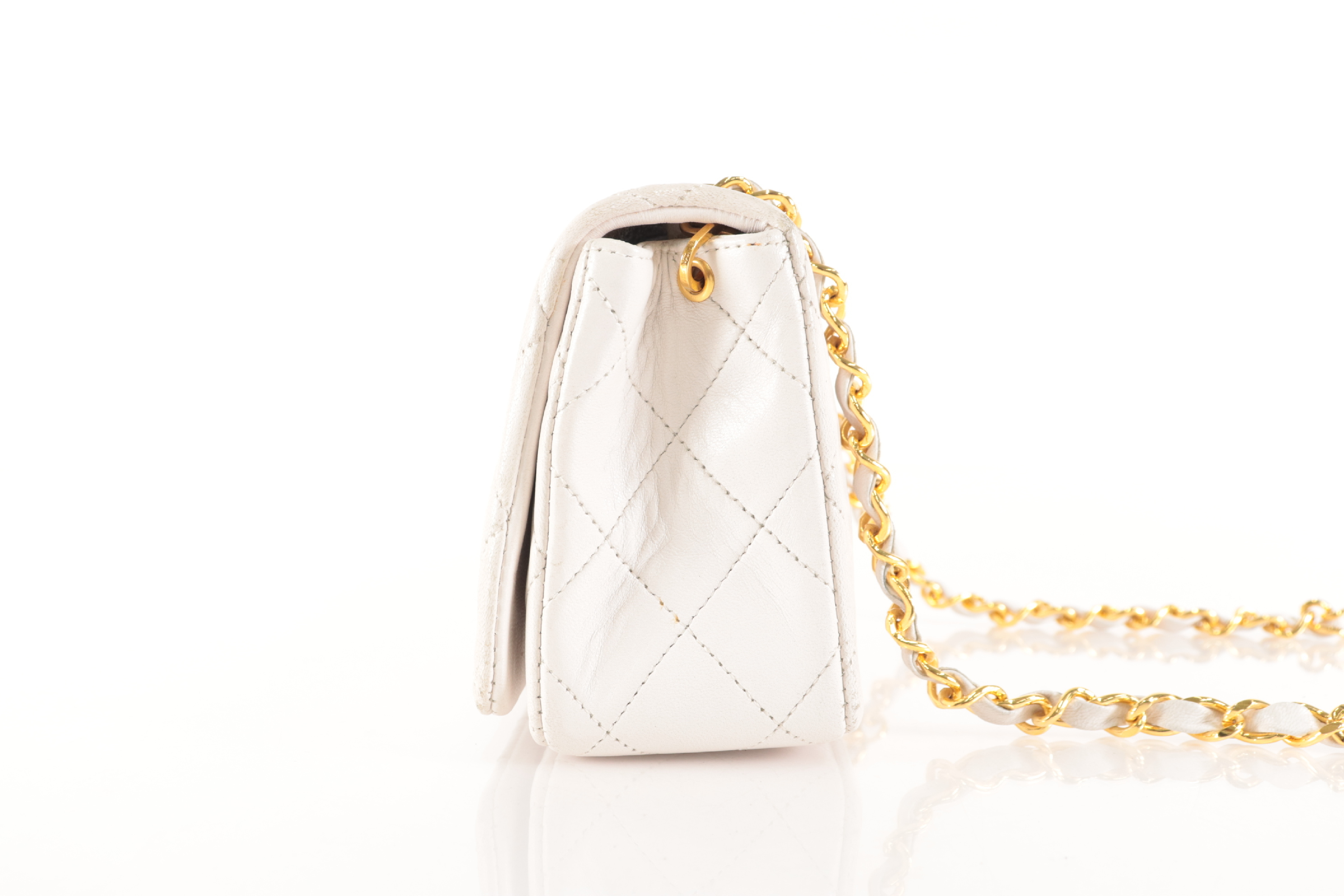 Full Flap Lambskin Chain Shoulder Bag, White, Series 1 — view 5