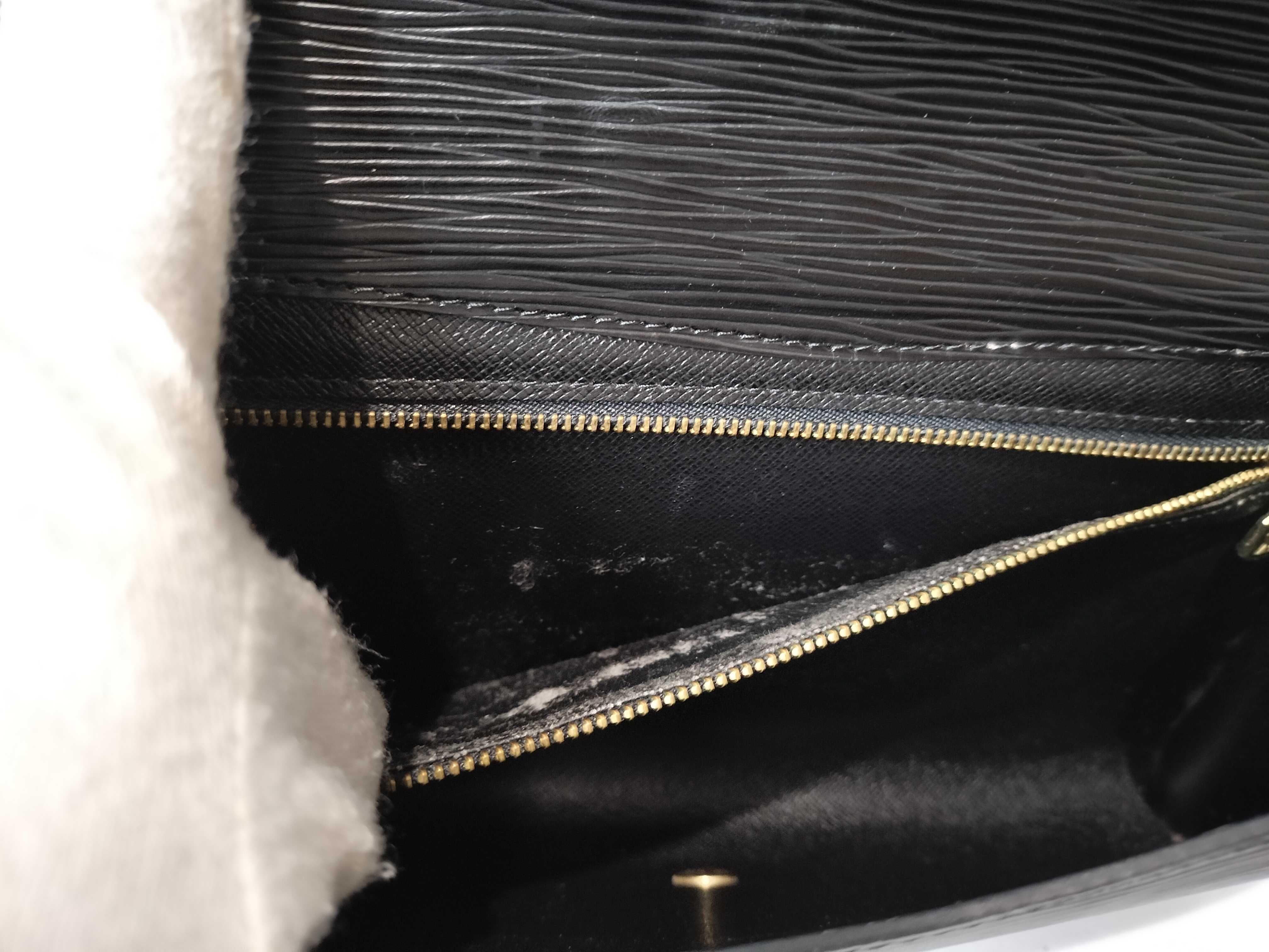 Epi Leather Second Bag — view 8