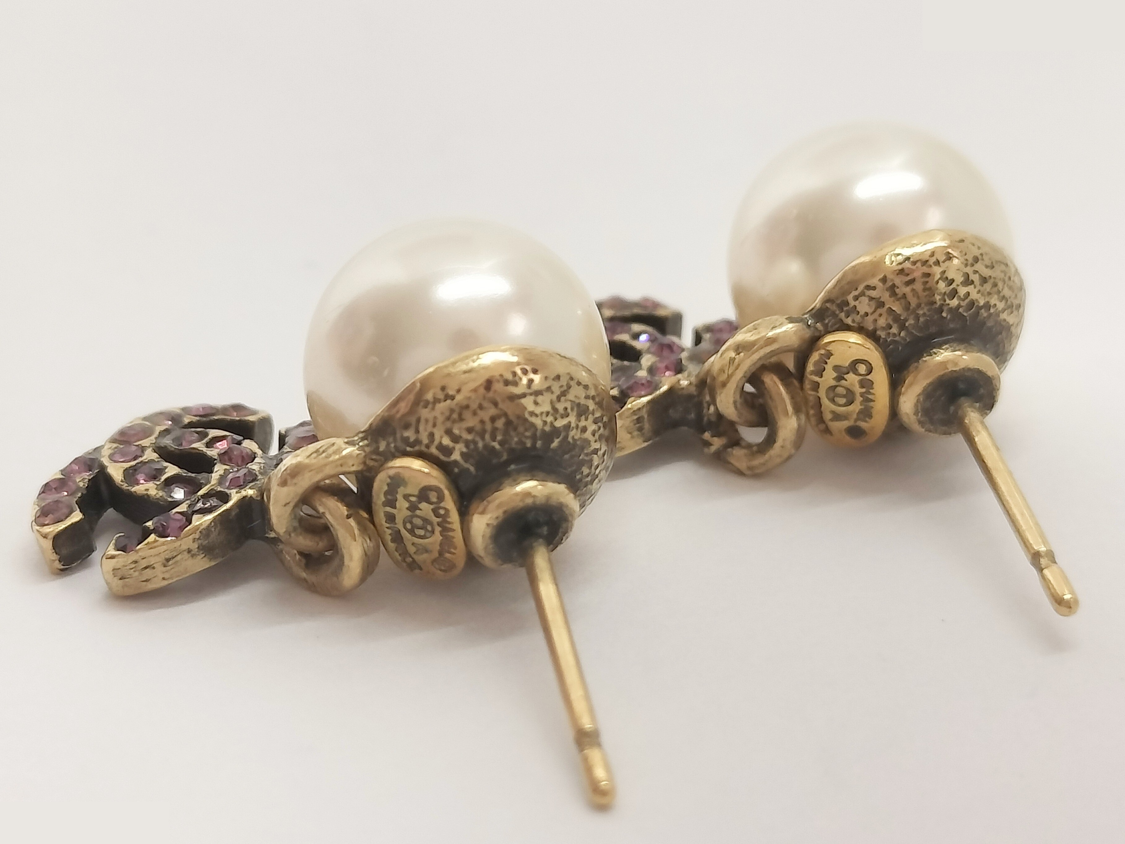 Coco Rhinestone F Pearl Gold Earrings — view 5
