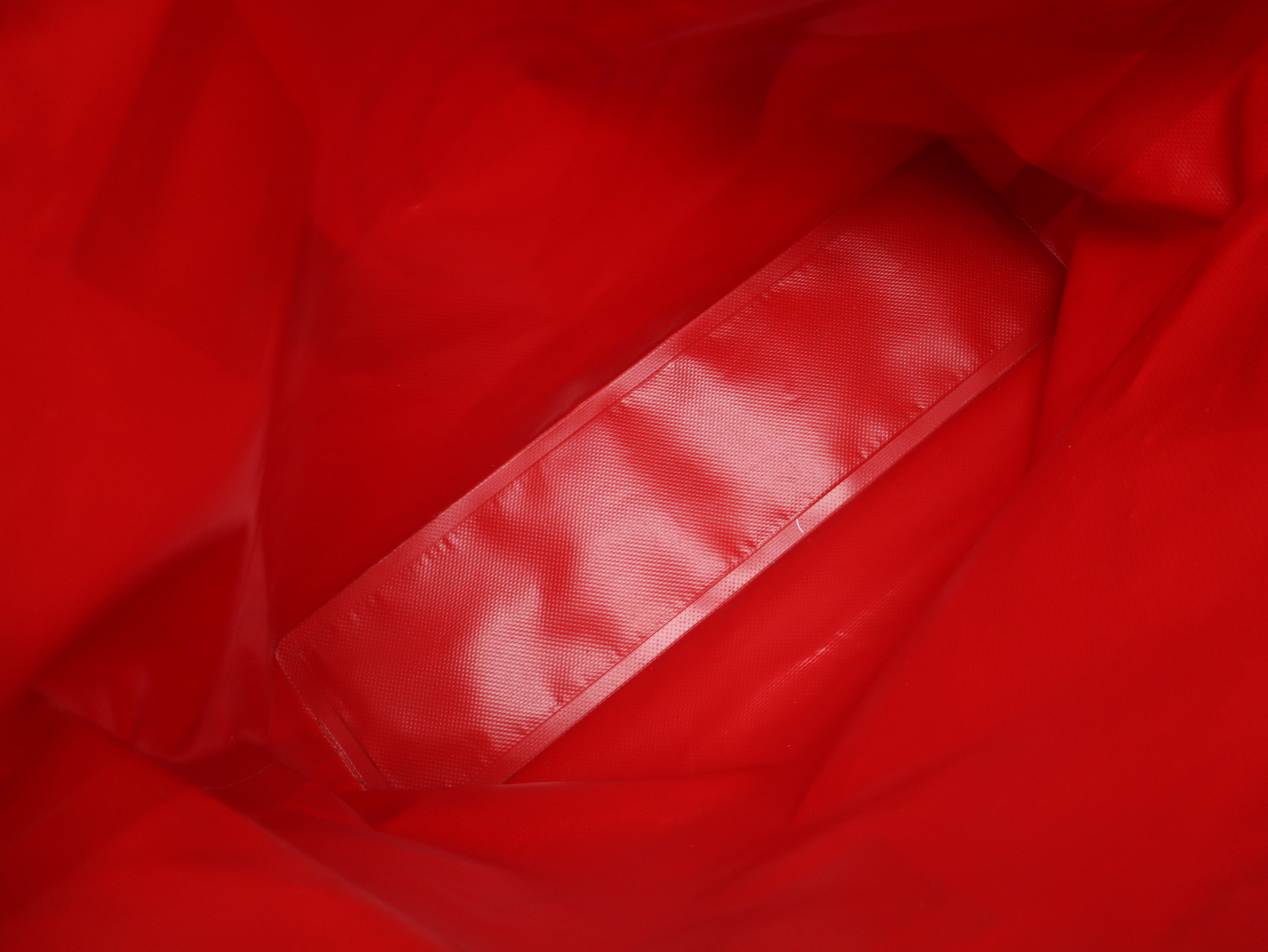 waterproof vinyl Coco Mark ETANCHE shoulder bag, red shoulder bag — view 10