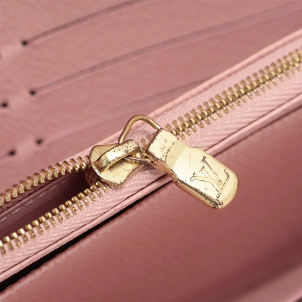 Monogram Portefeuille Sara M62235 Rose Ballerine Long Wallet RFID Reactive — view 10