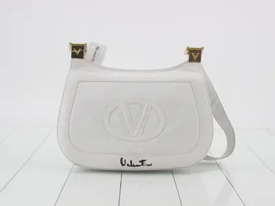 Logo Leather