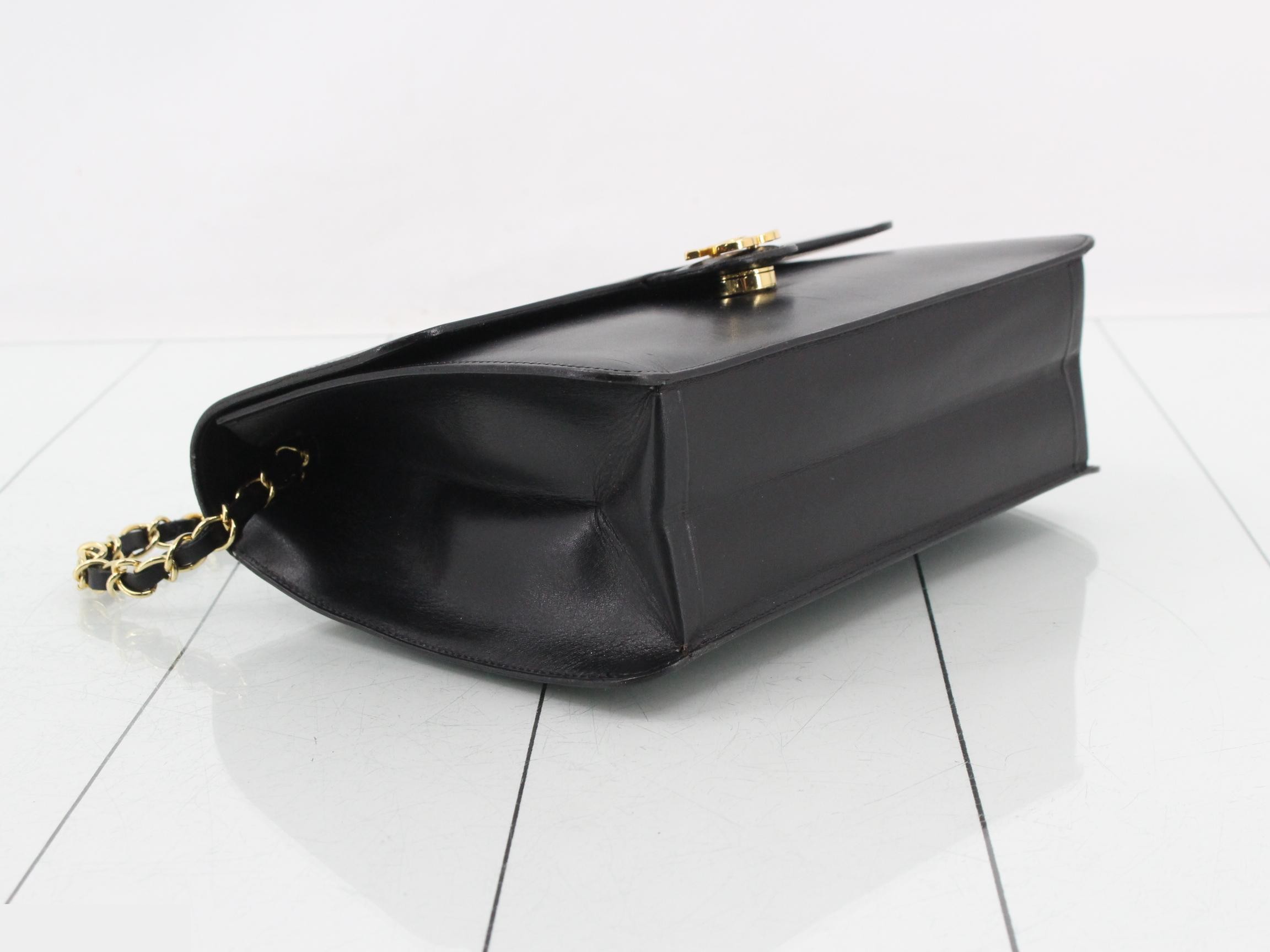 Leather chain shoulder bag — view 5