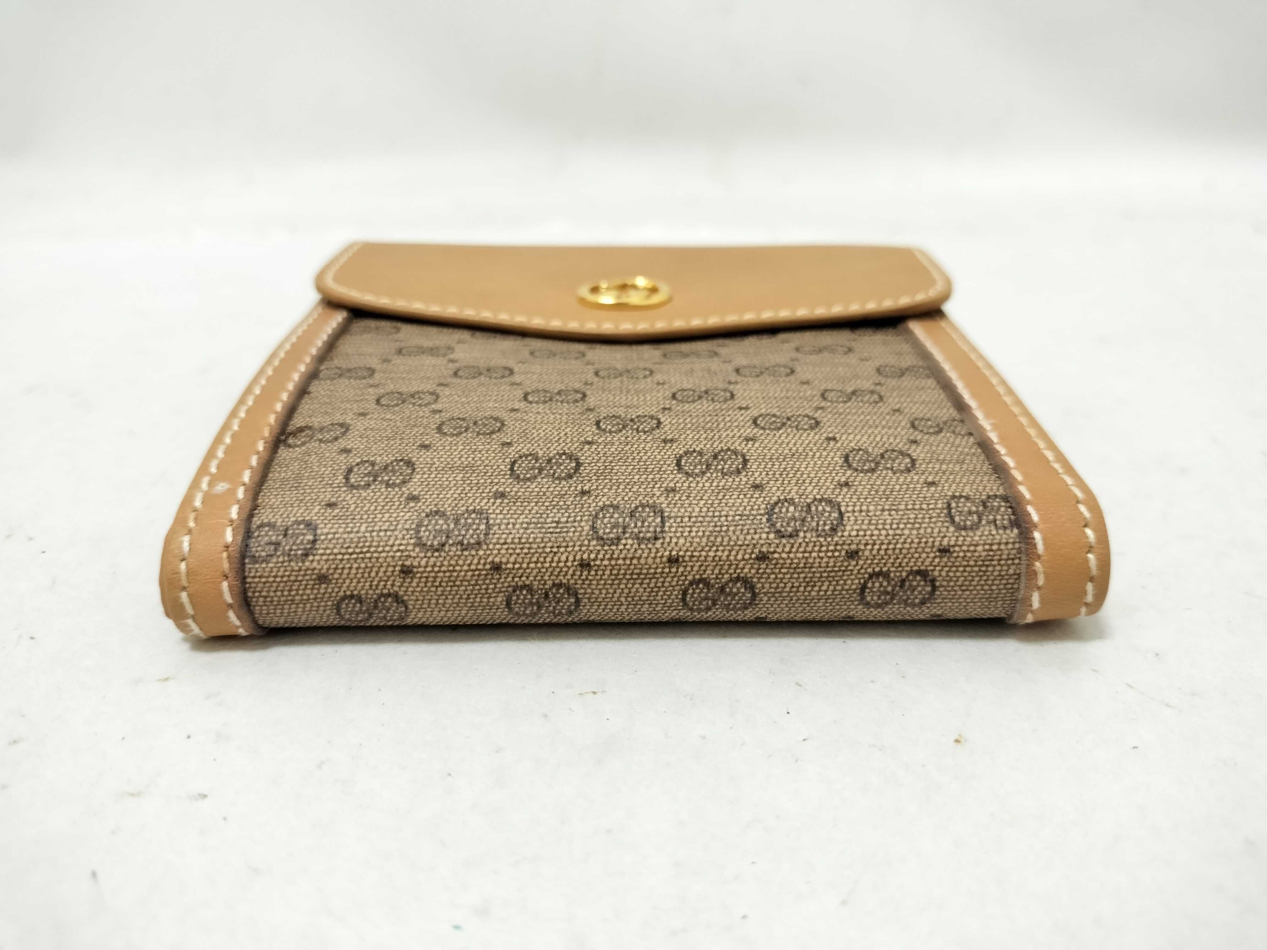 Folding Wallet / PVC Wallet — view 3