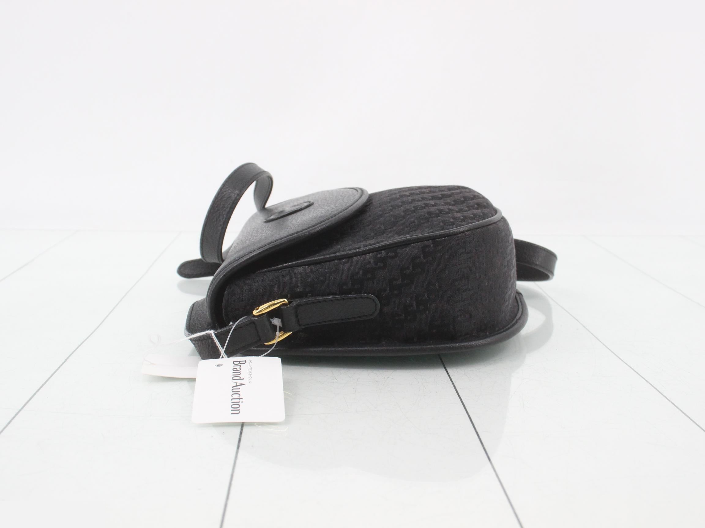 Shoulder bag — view 4
