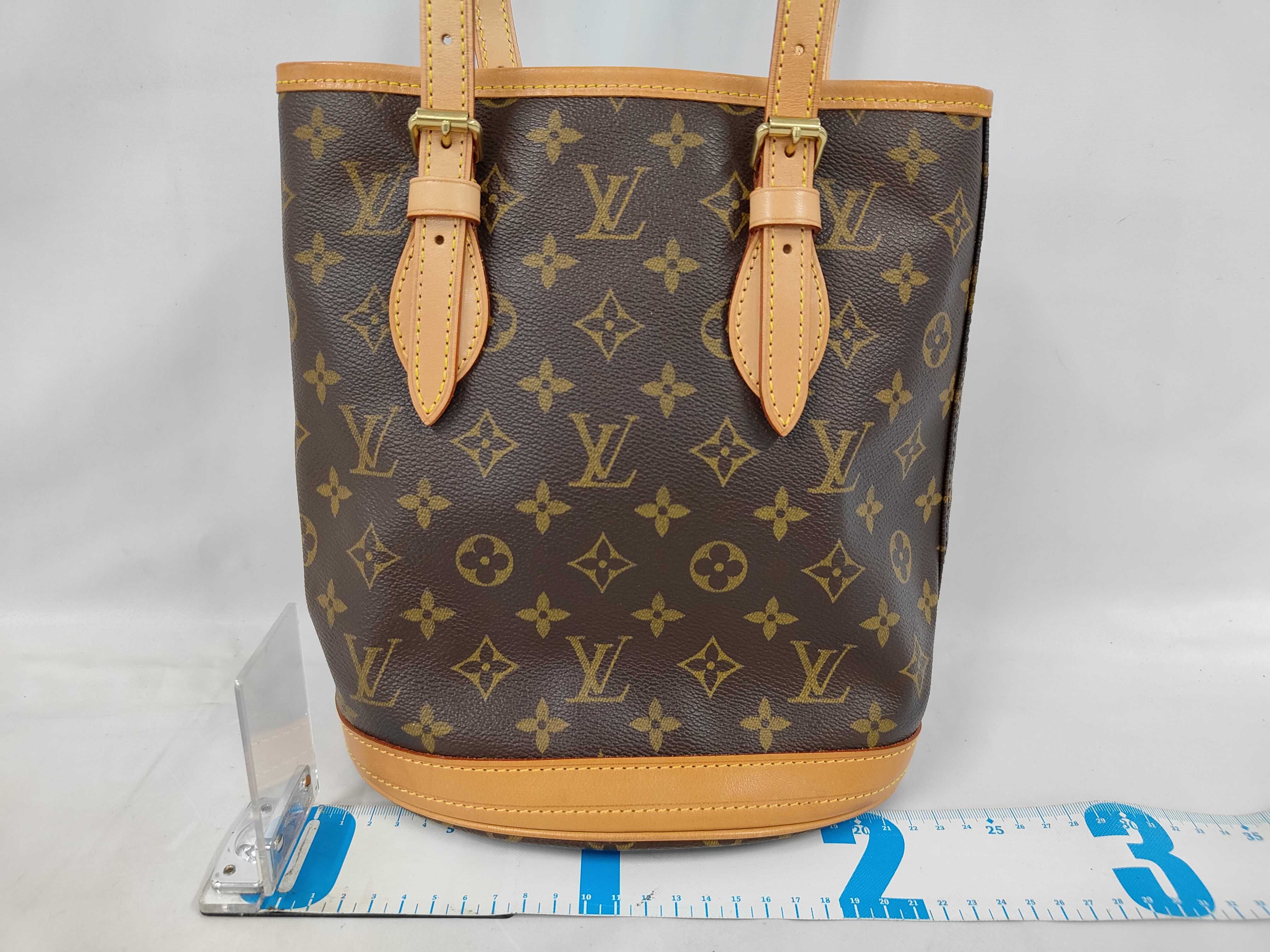 Monogram LV Monogram Bucket PM Handbag M42238 Tote Bag — view 2