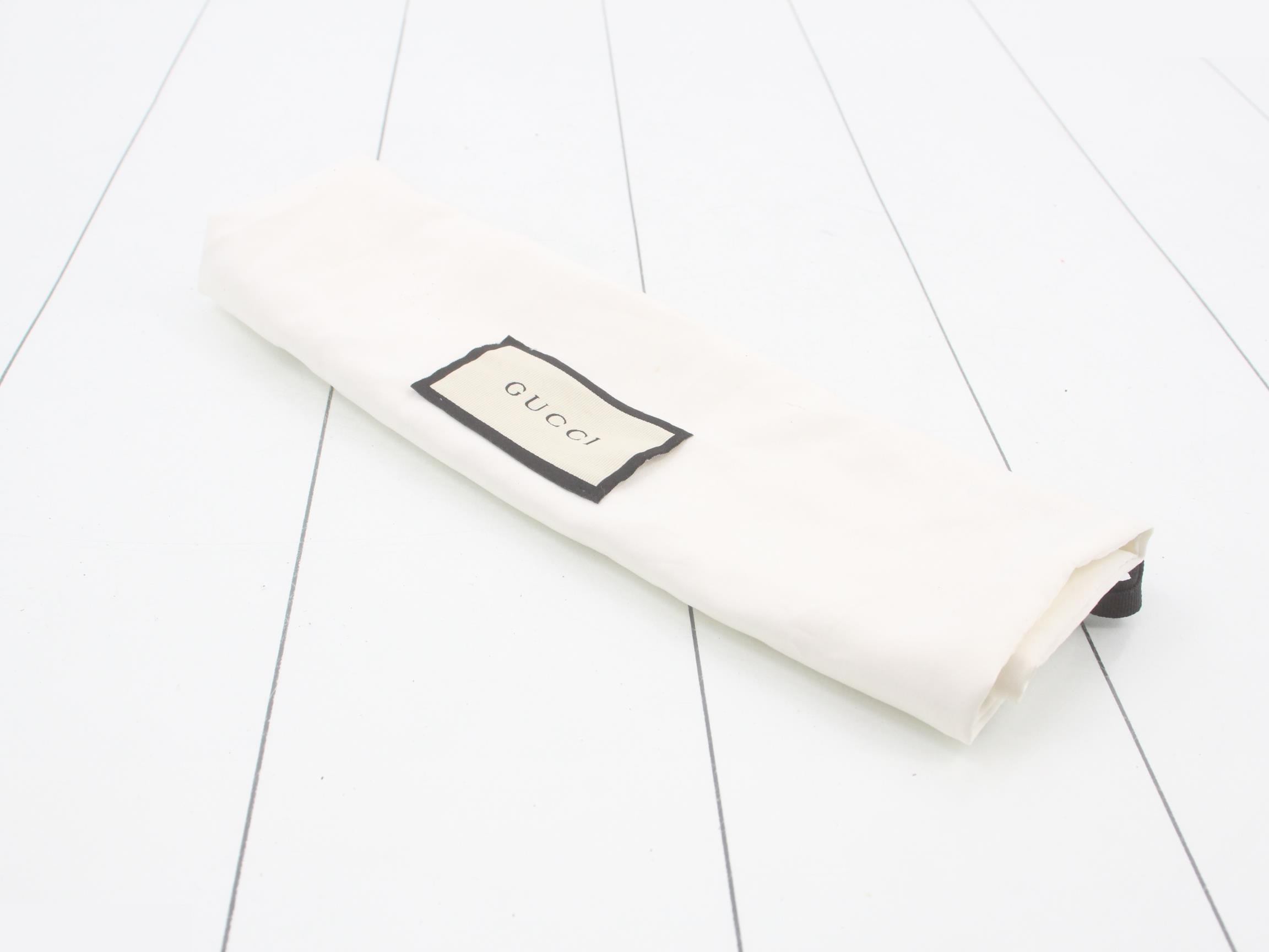 Interlocking Chain Shoulder Bag — view 7