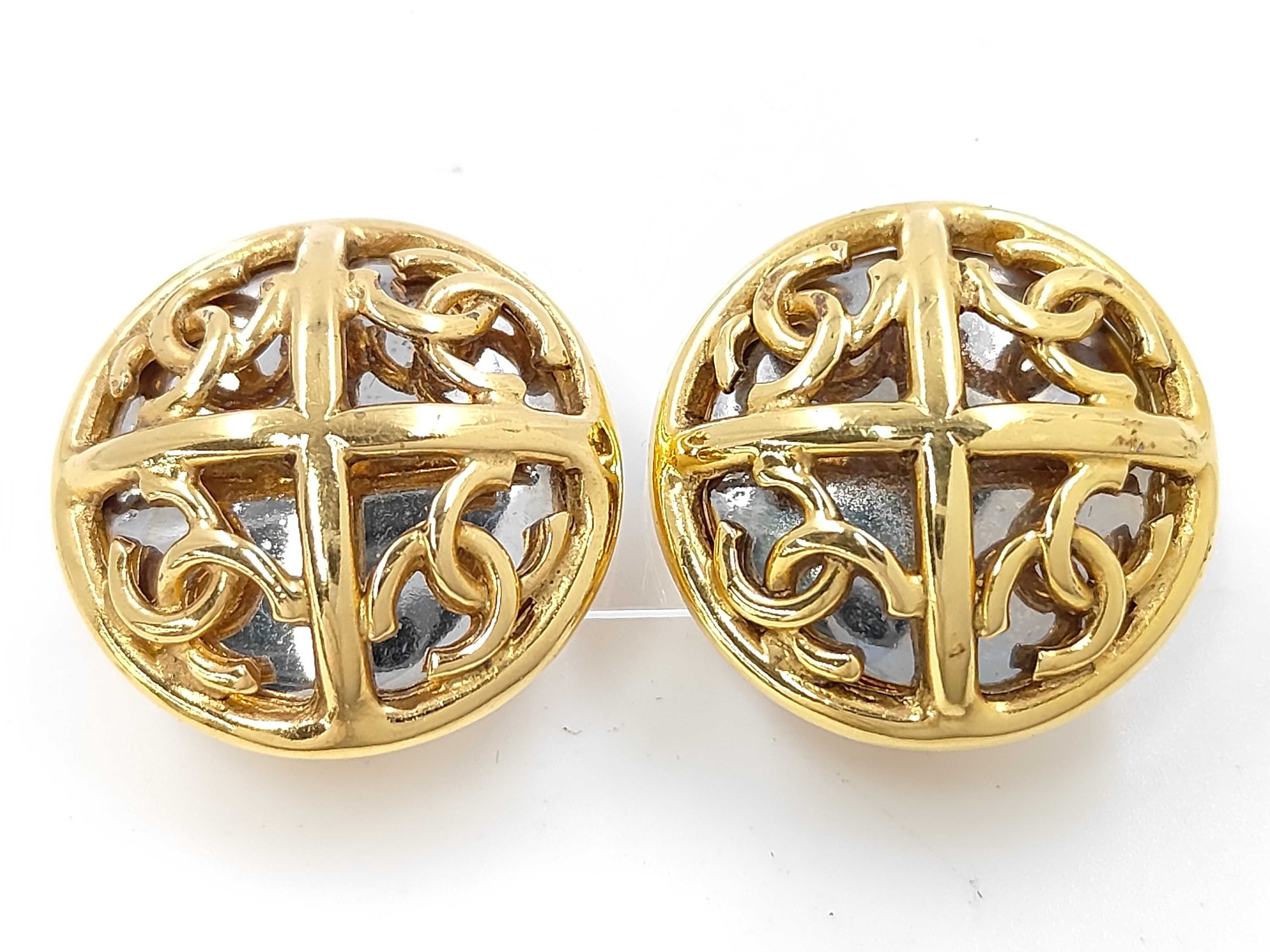 Gold Plated Vintage Coco Mark Round Mirror Earrings (with comments)