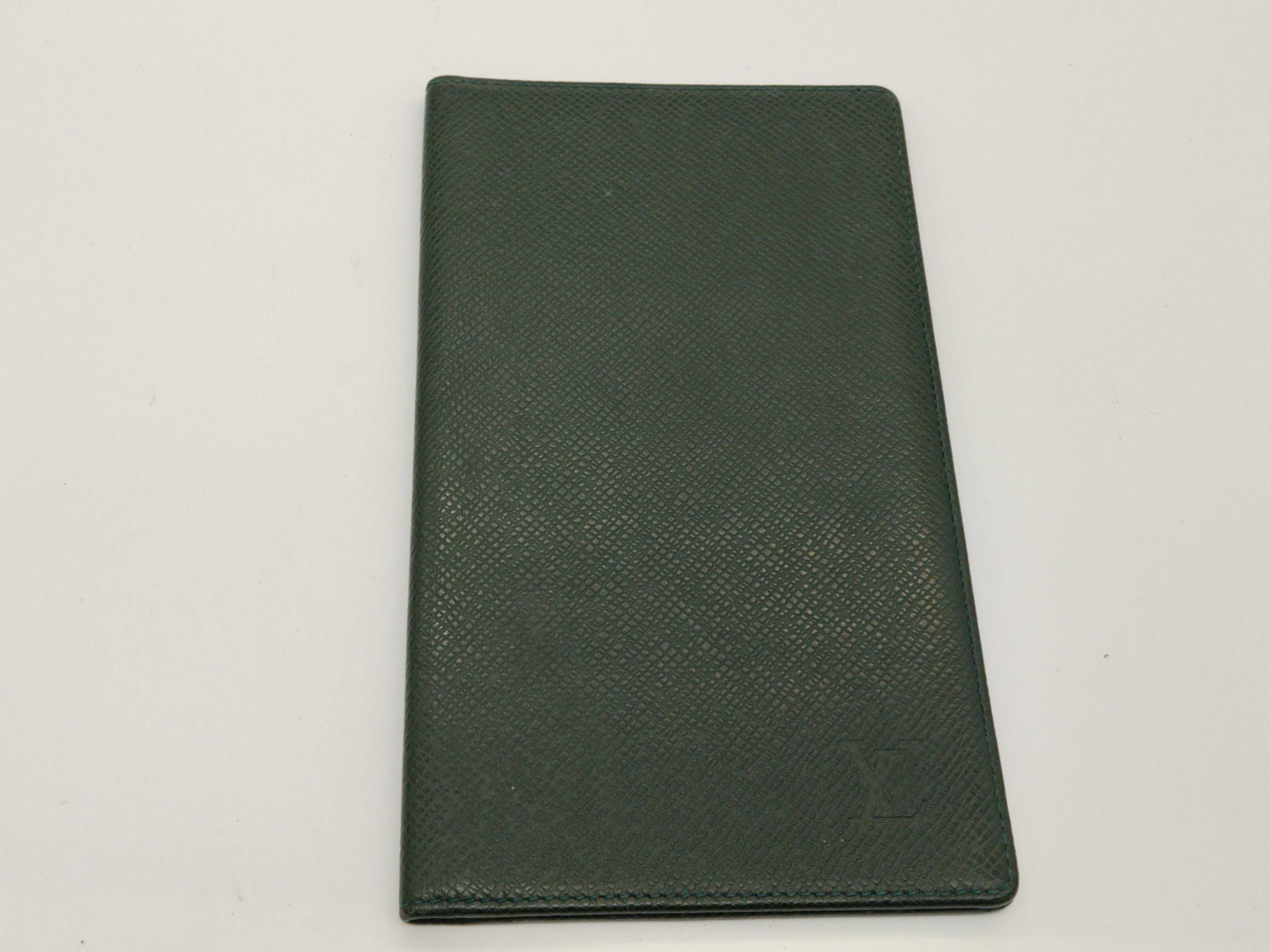 Taiga Bi-fold Wallet