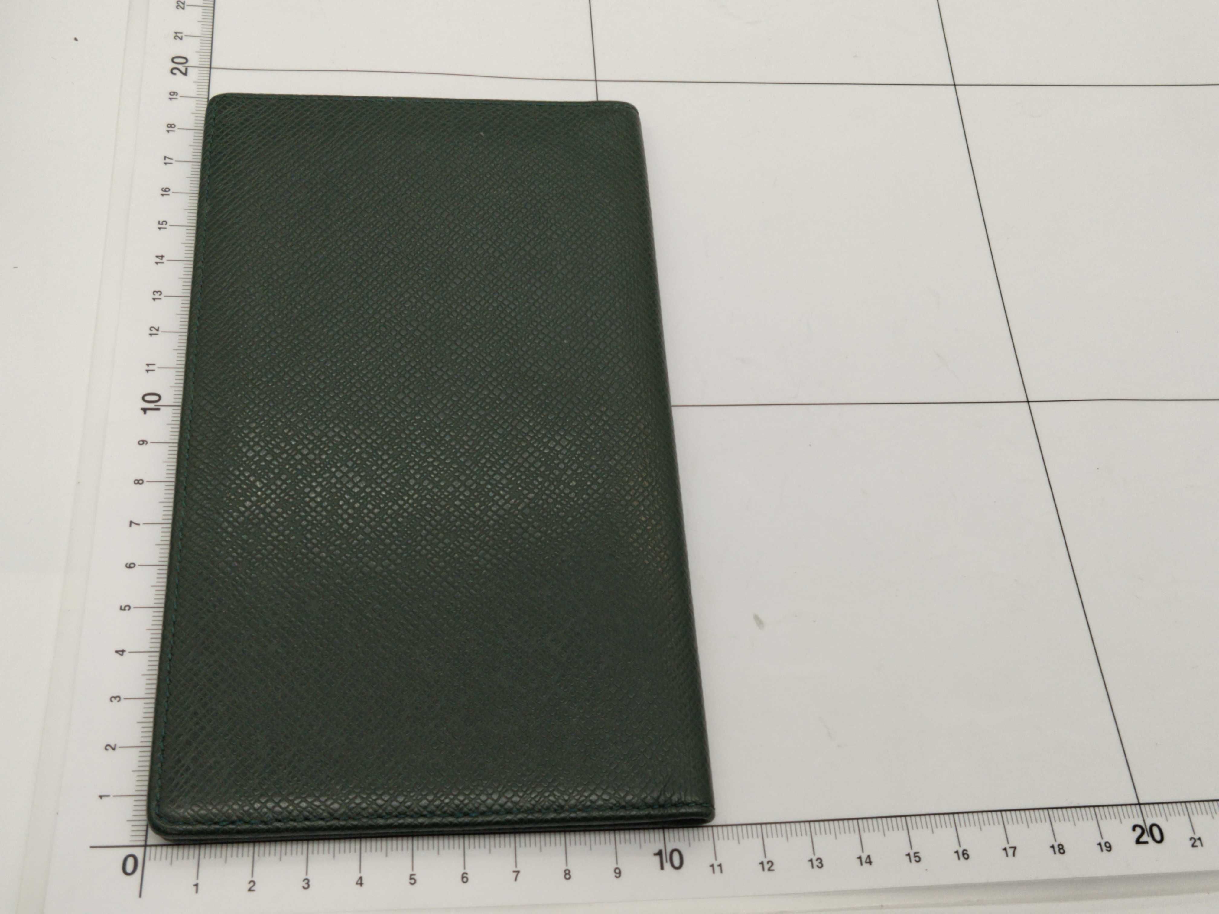 Taiga Bi-fold Wallet — view 2
