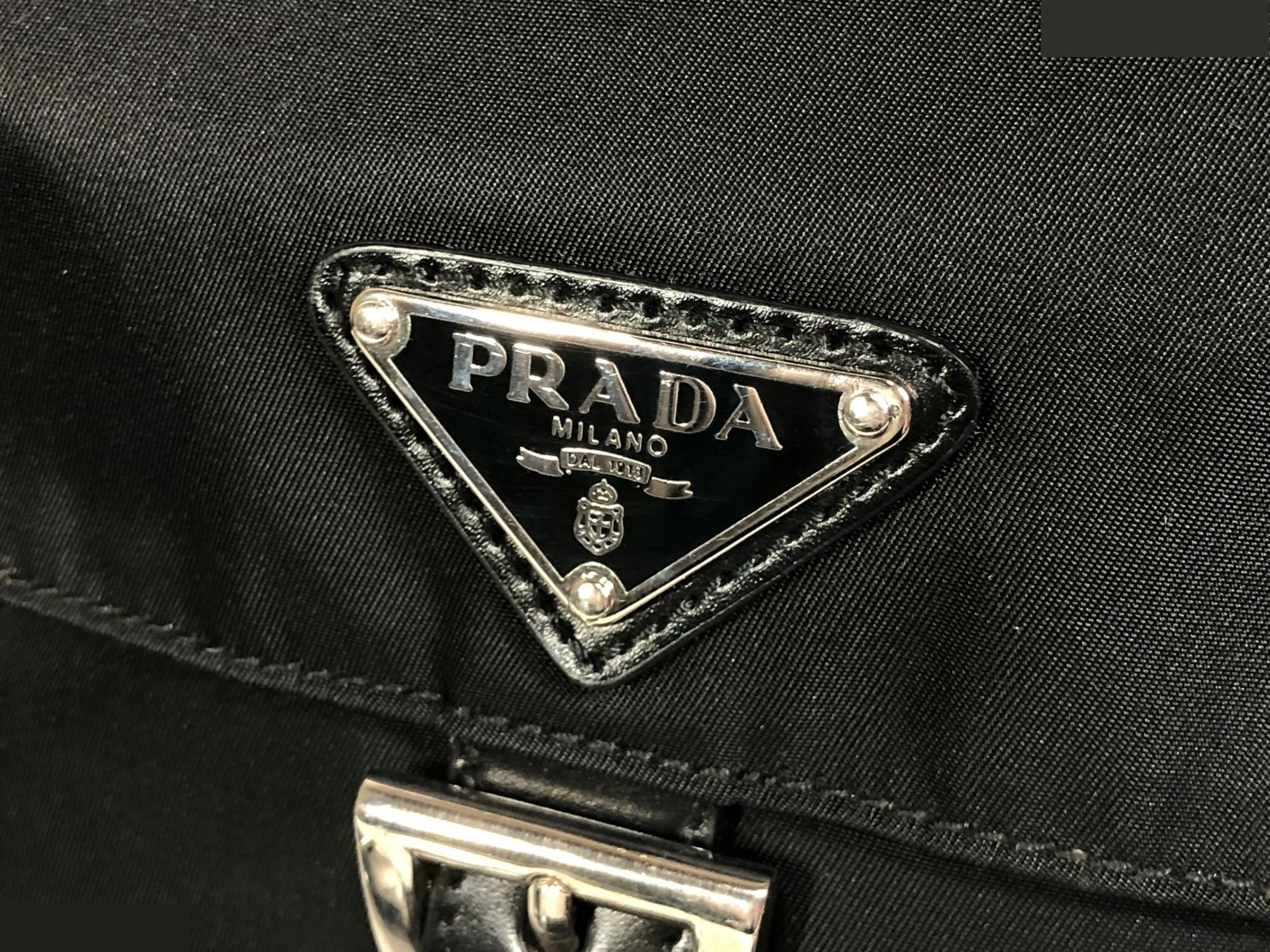 waist bag with triangular logo plate, body bag, made in Italy. — view 2