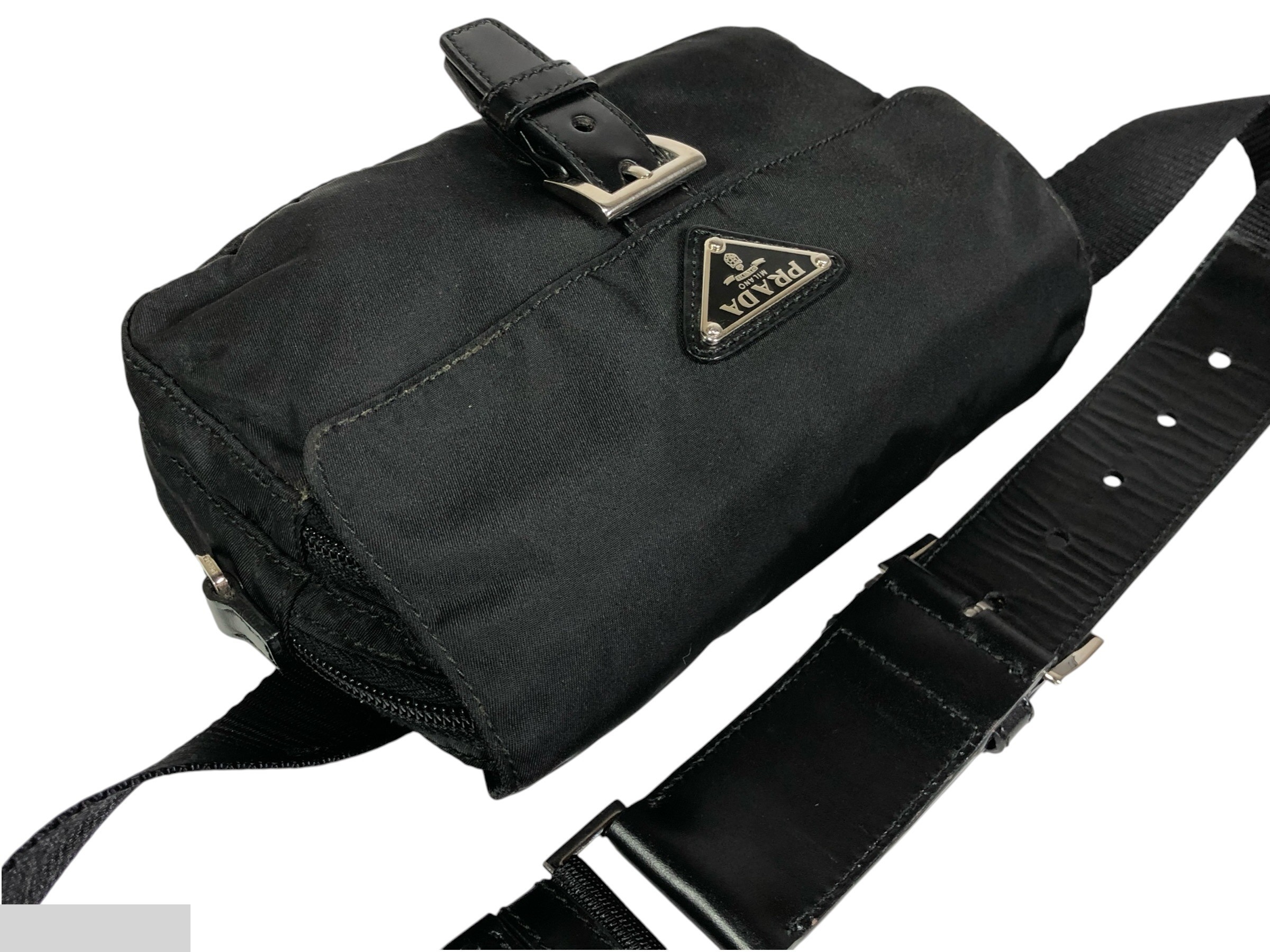 waist bag with triangular logo plate, body bag, made in Italy. — view 6
