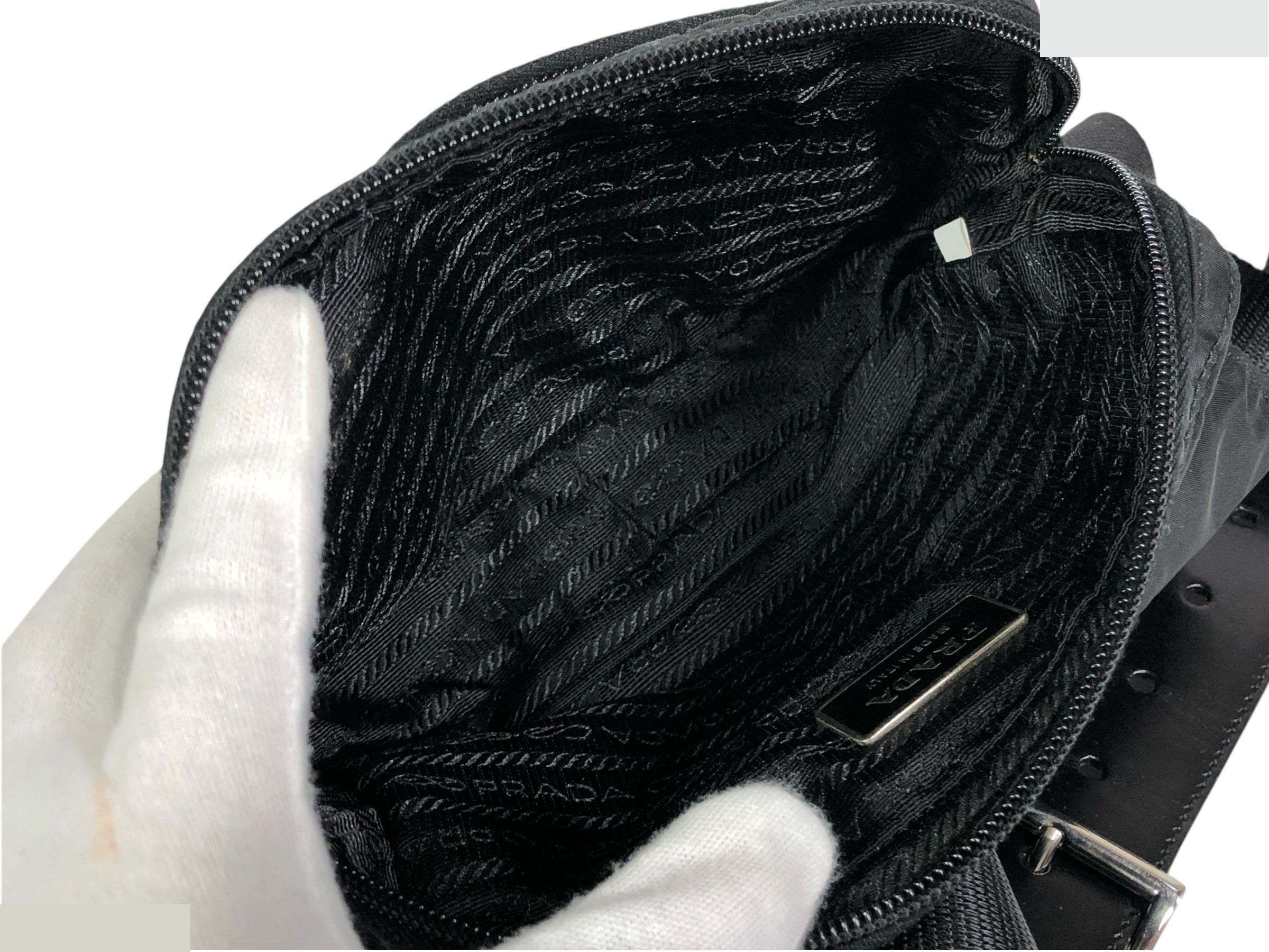 waist bag with triangular logo plate, body bag, made in Italy. — view 9