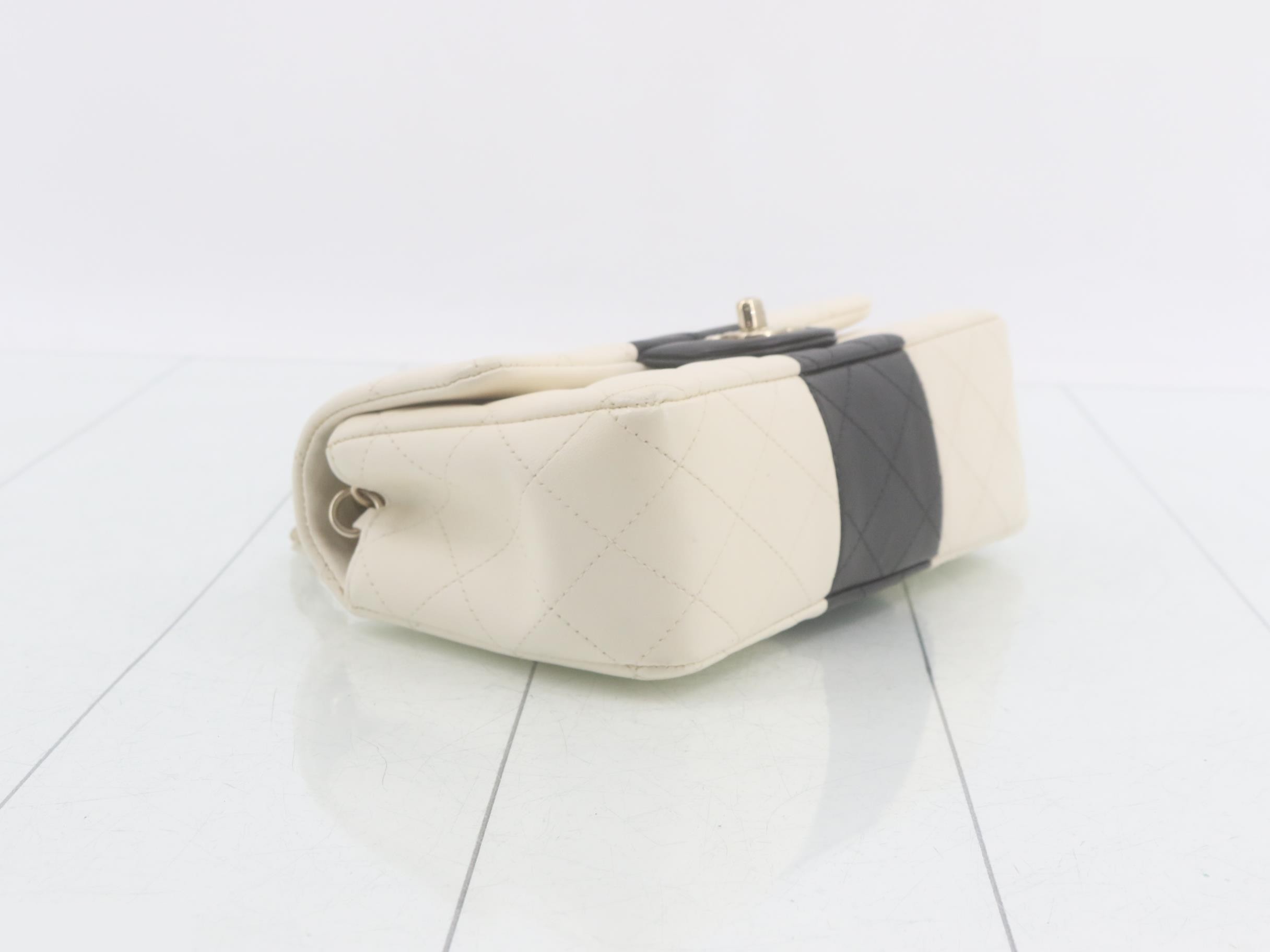 Matelassé (bag) - Shoulder bag — view 5
