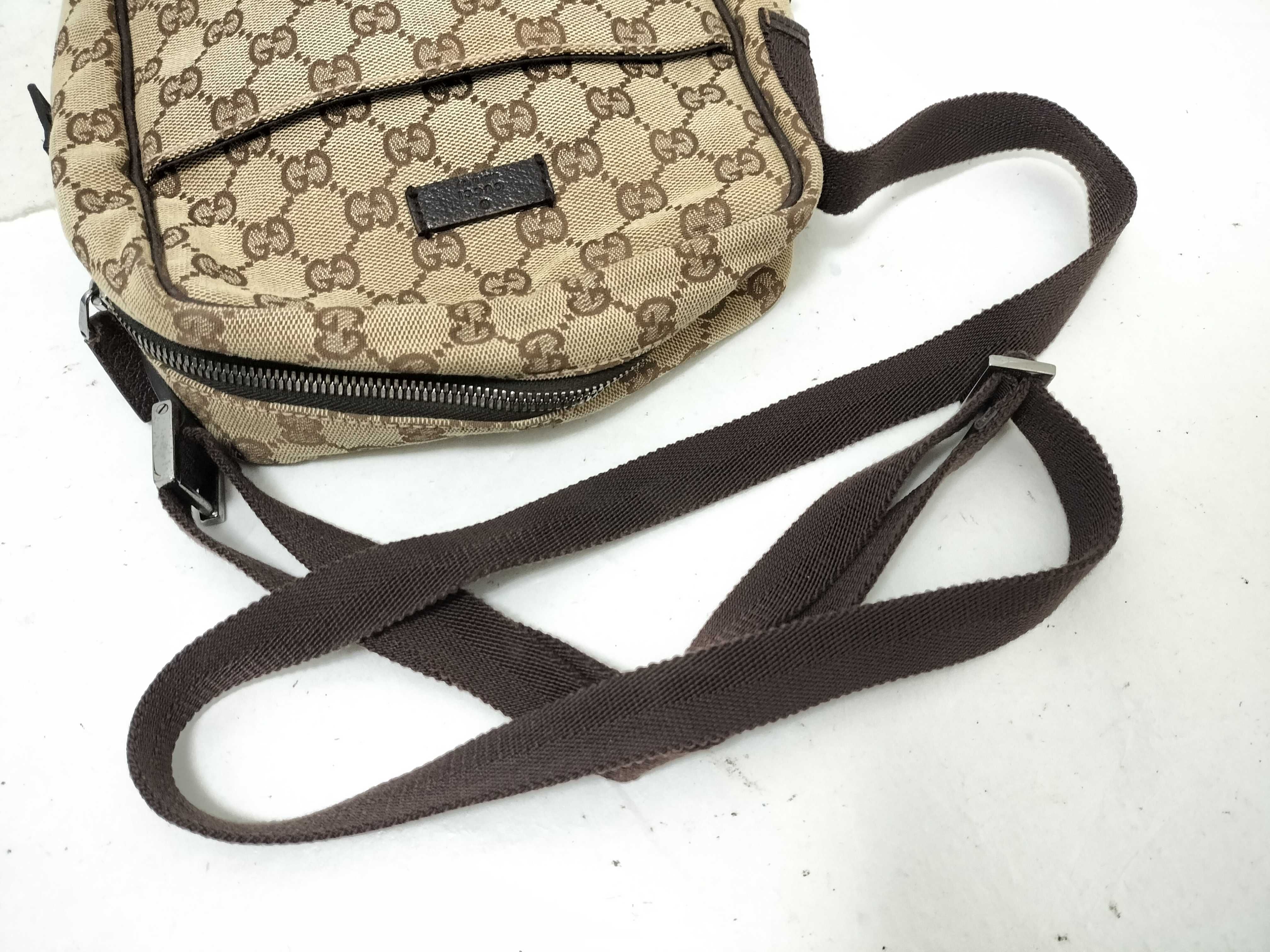GG Canvas Shoulder Bag, Brown GG Canvas Shoulder Bag — view 3