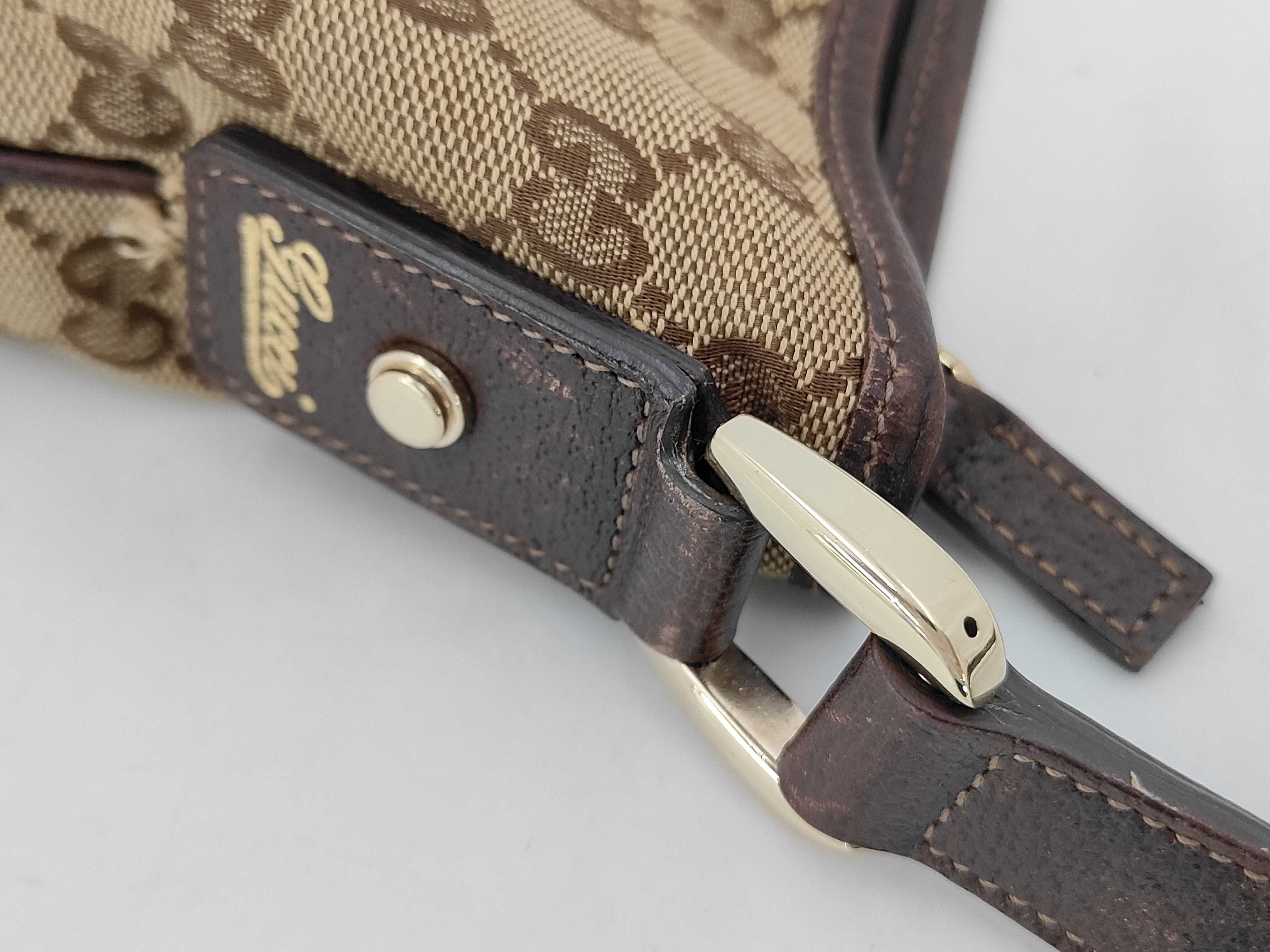 GG Canvas Shoulder Bag — view 5