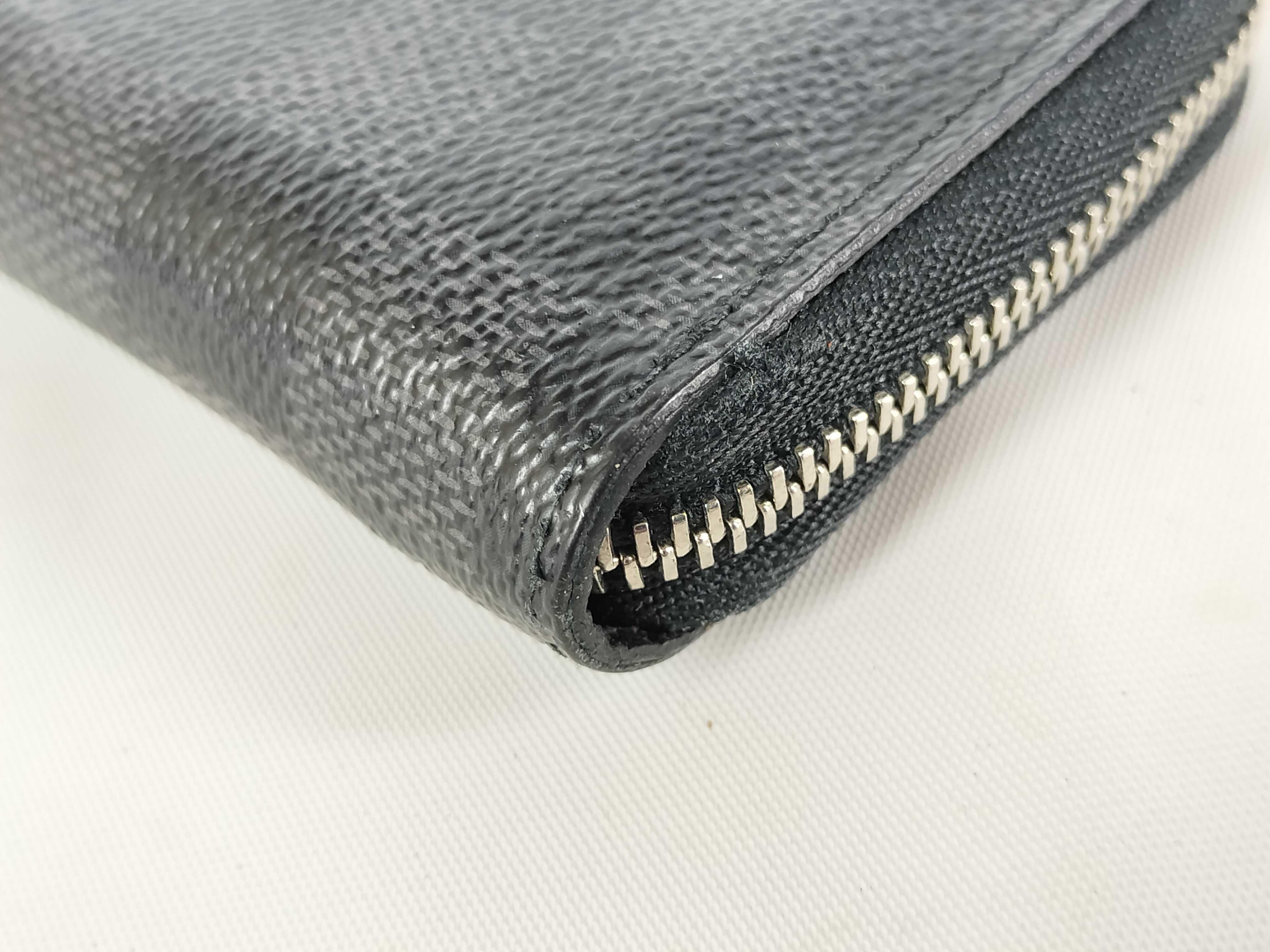 Damier Graphite M63076 / Zippy Coin Purse Wallet — view 2