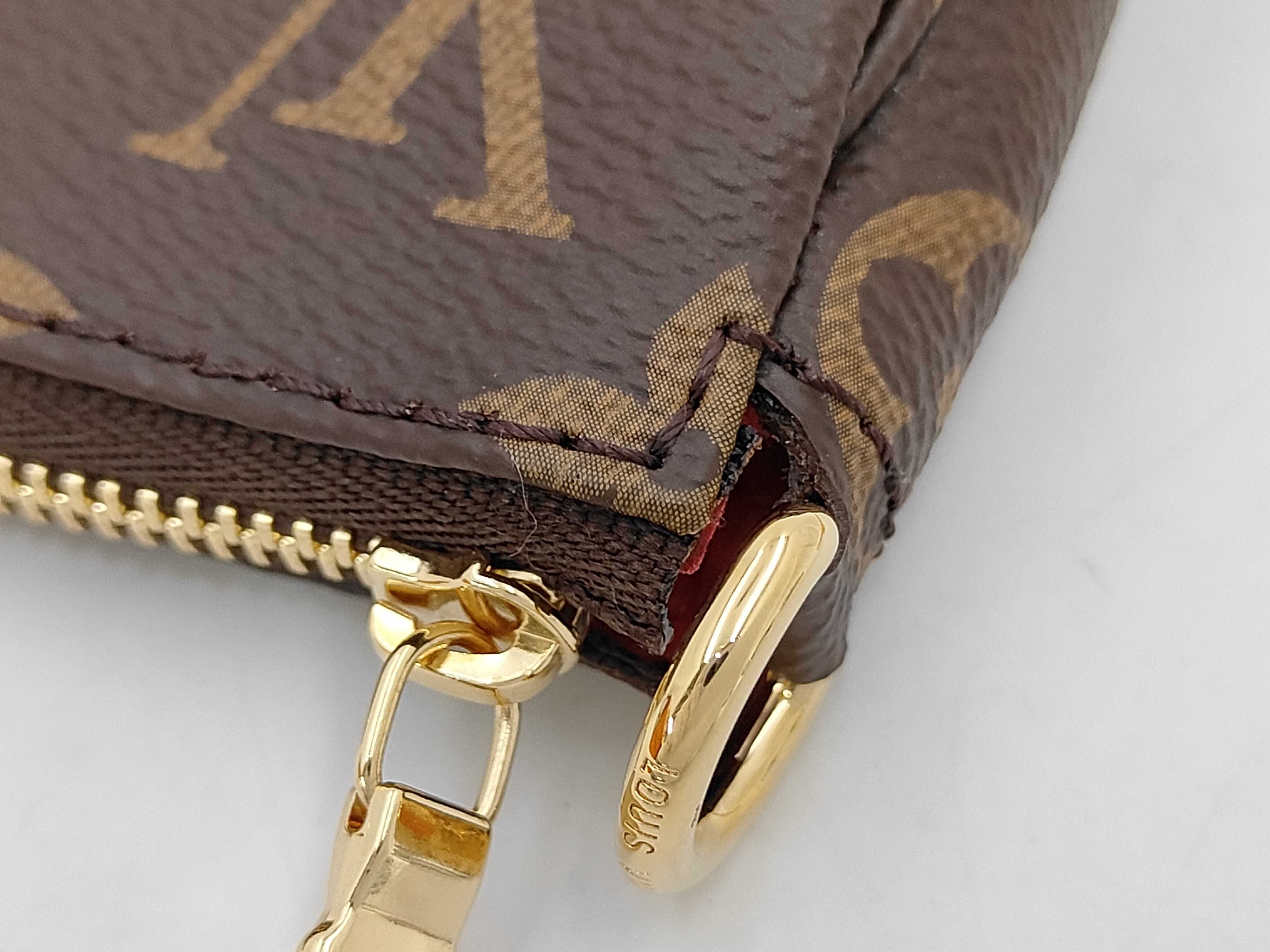 Takashi Murakami Collaboration LV x TM Pochette Accessoires M13440 Handbag — view 5
