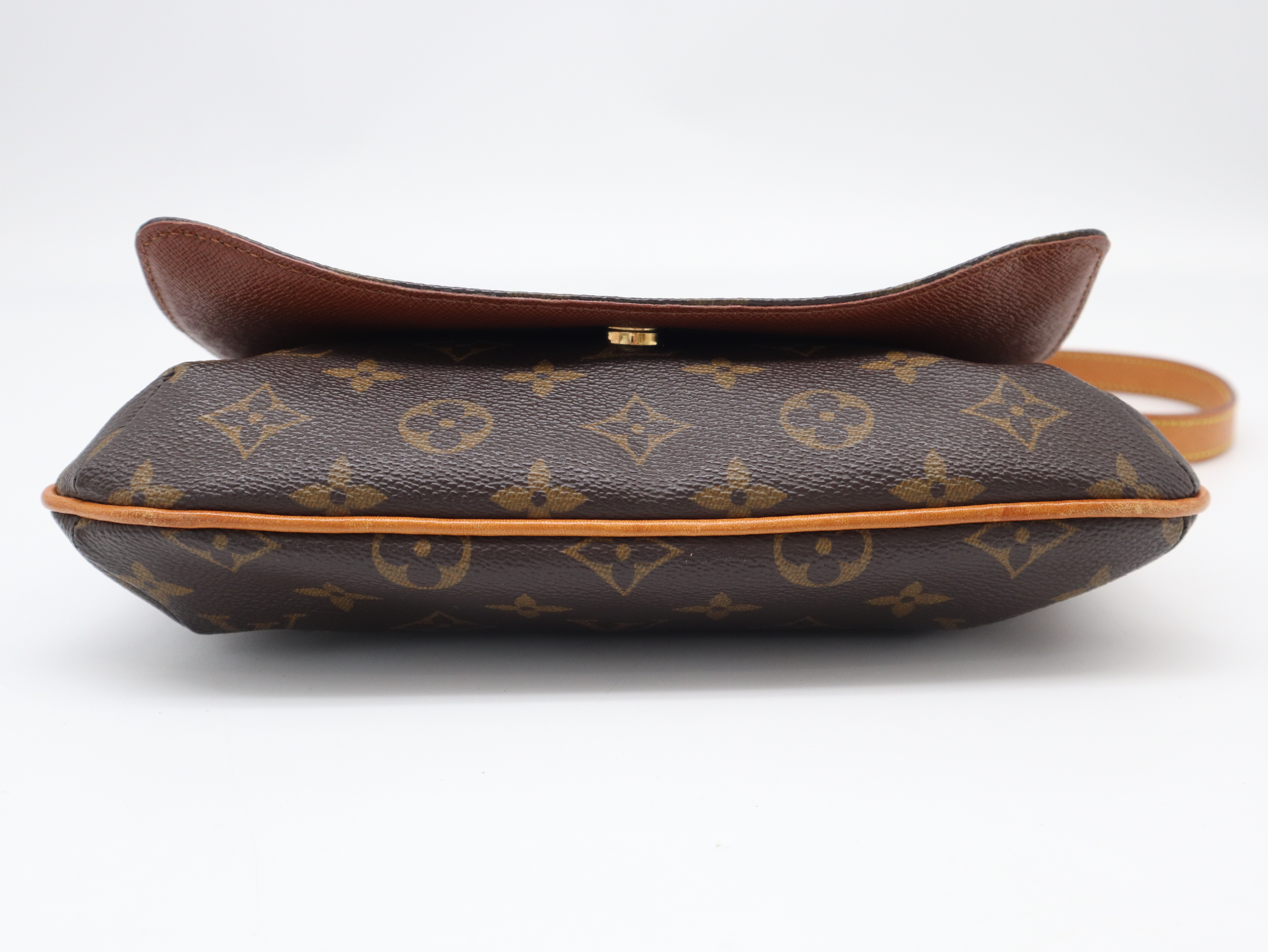 M51257 Monogram Musette Tango Short Shoulder Bag — view 5