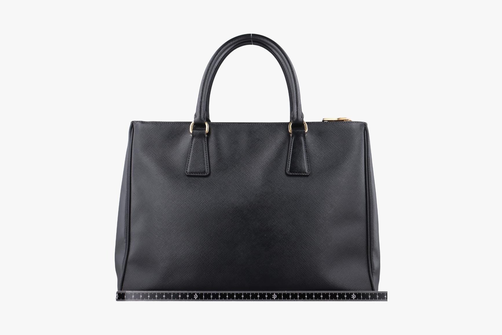 Galleria Saffiano Leather Black — view 2