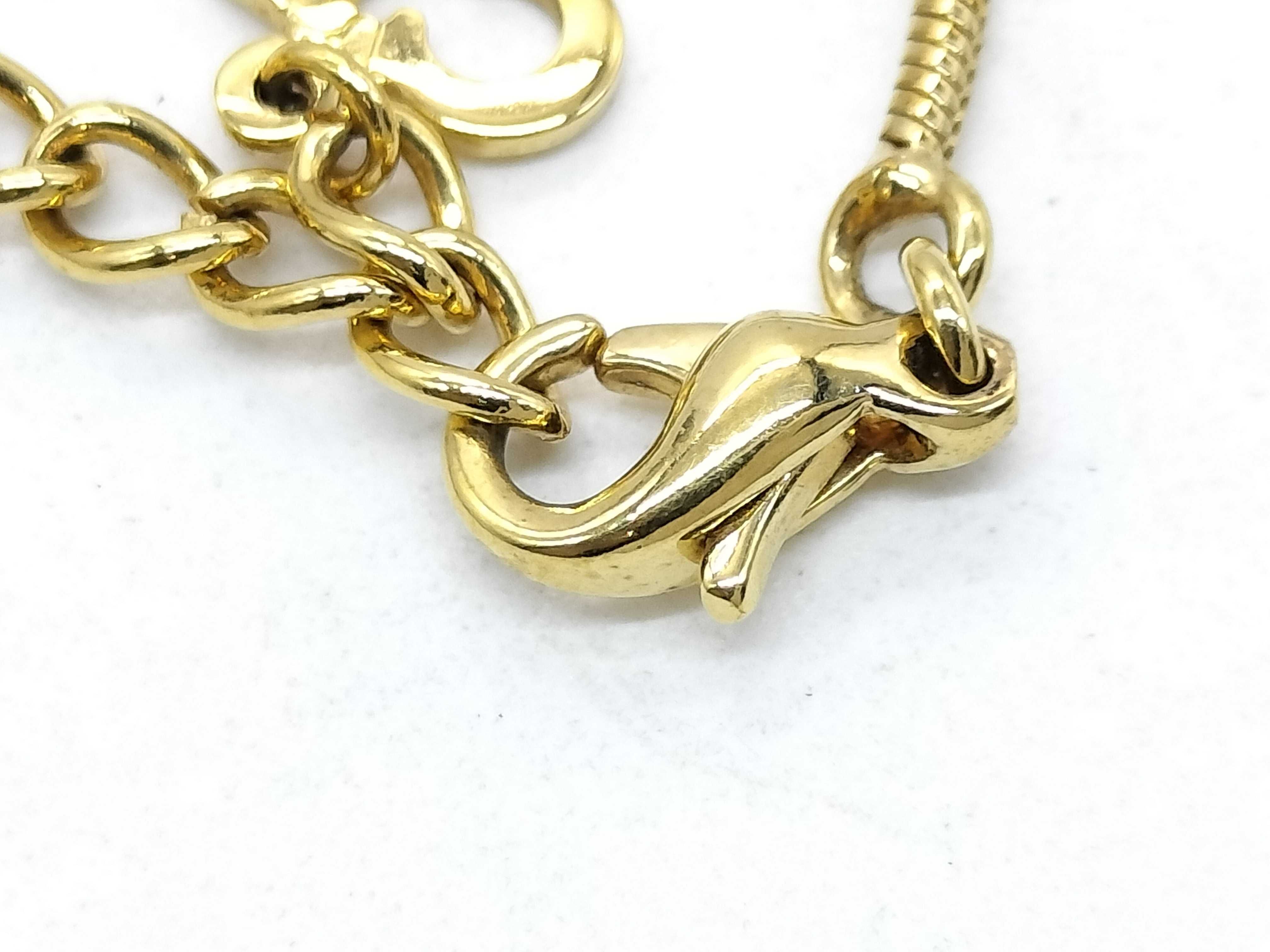 D logo jamanie necklace — view 4