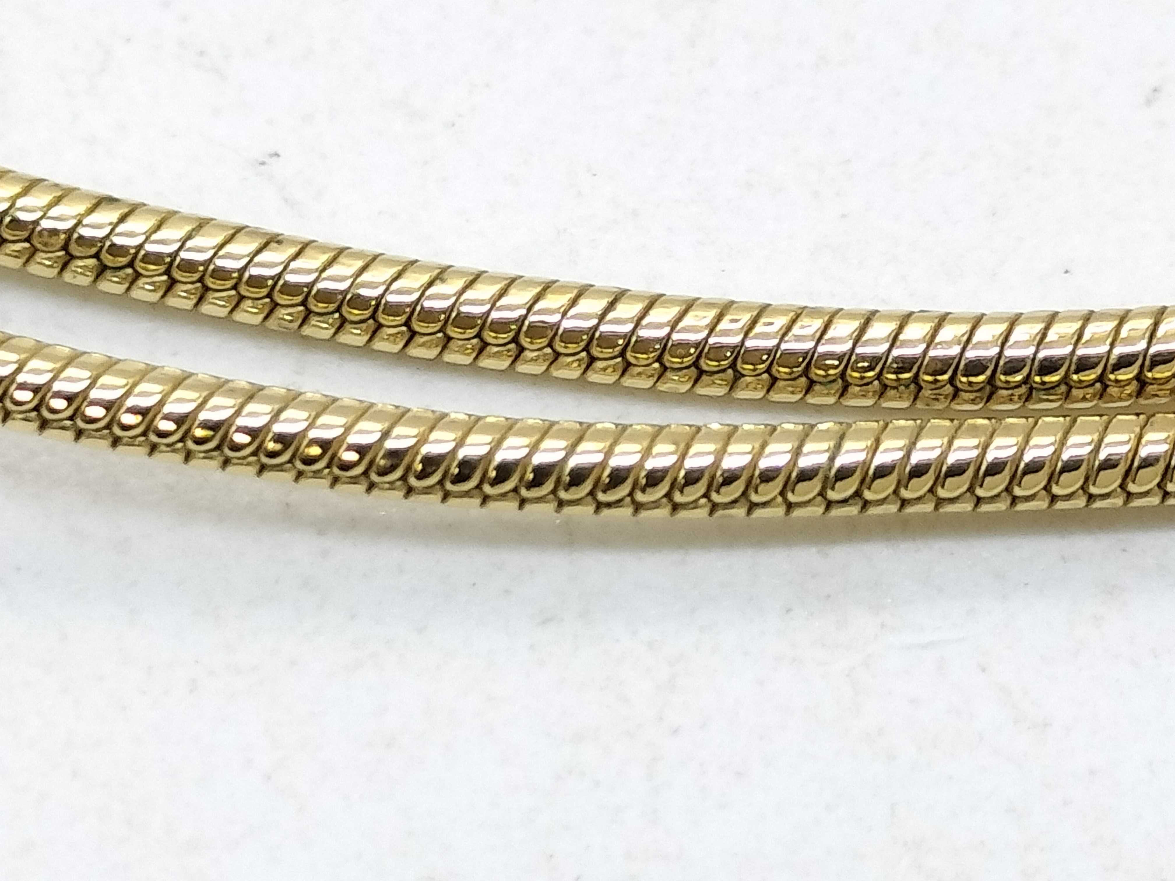 D logo jamanie necklace — view 8