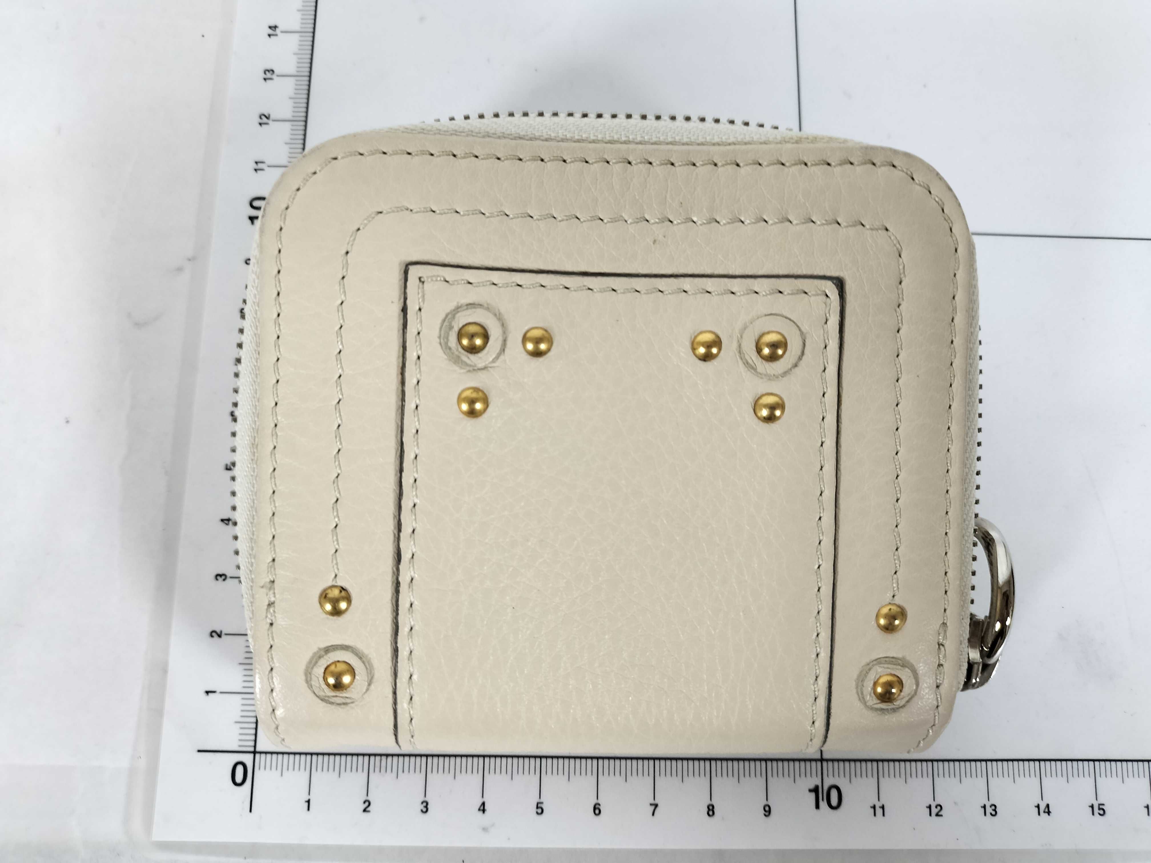 leather folding wallet with padlock, Paddington design. — view 2