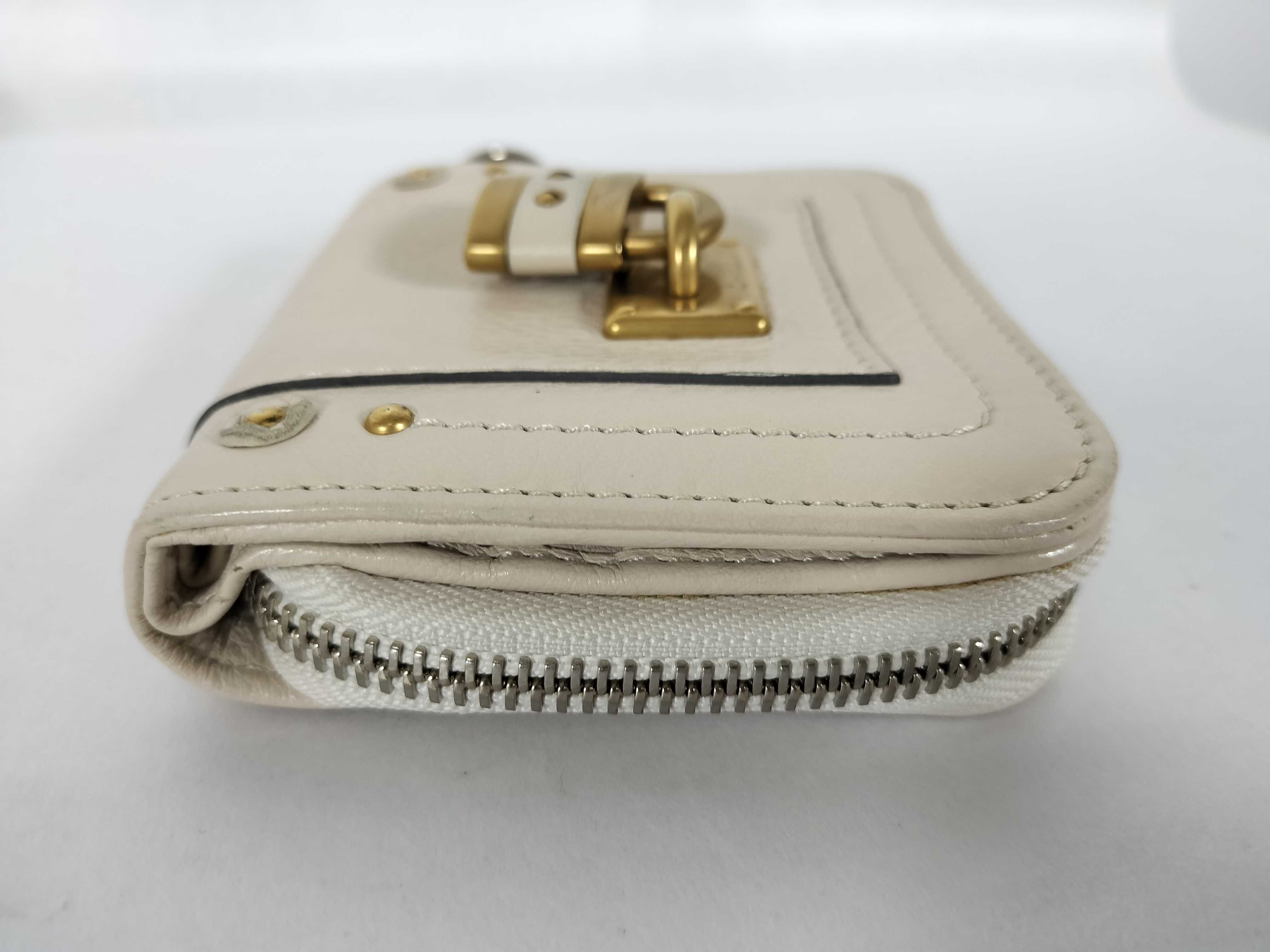 leather folding wallet with padlock, Paddington design. — view 5
