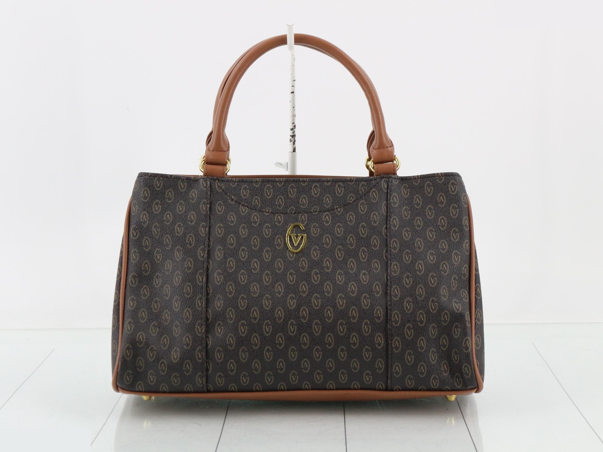 Garavani (bag)