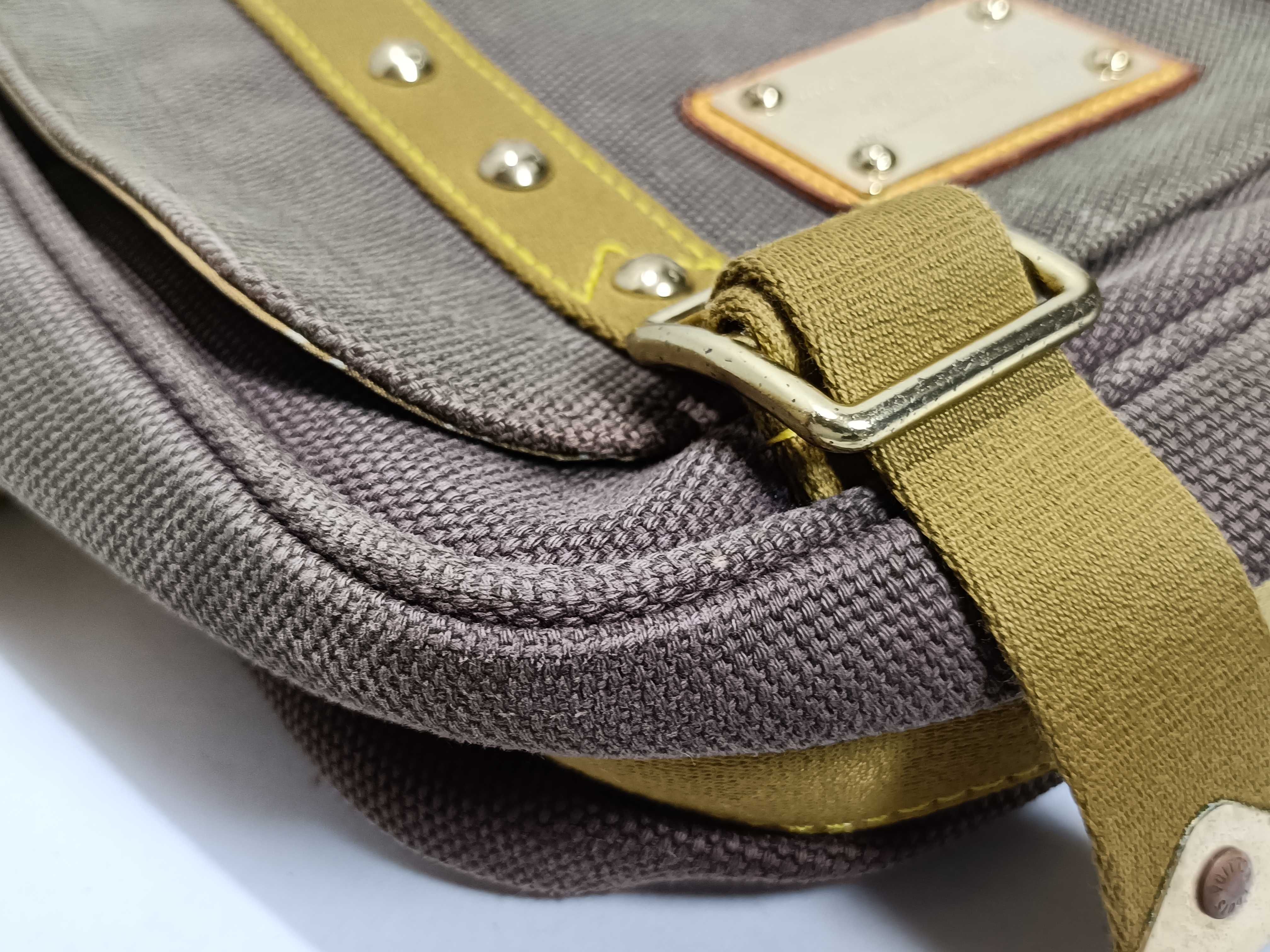 Buzas PM Shoulder Bag — view 7