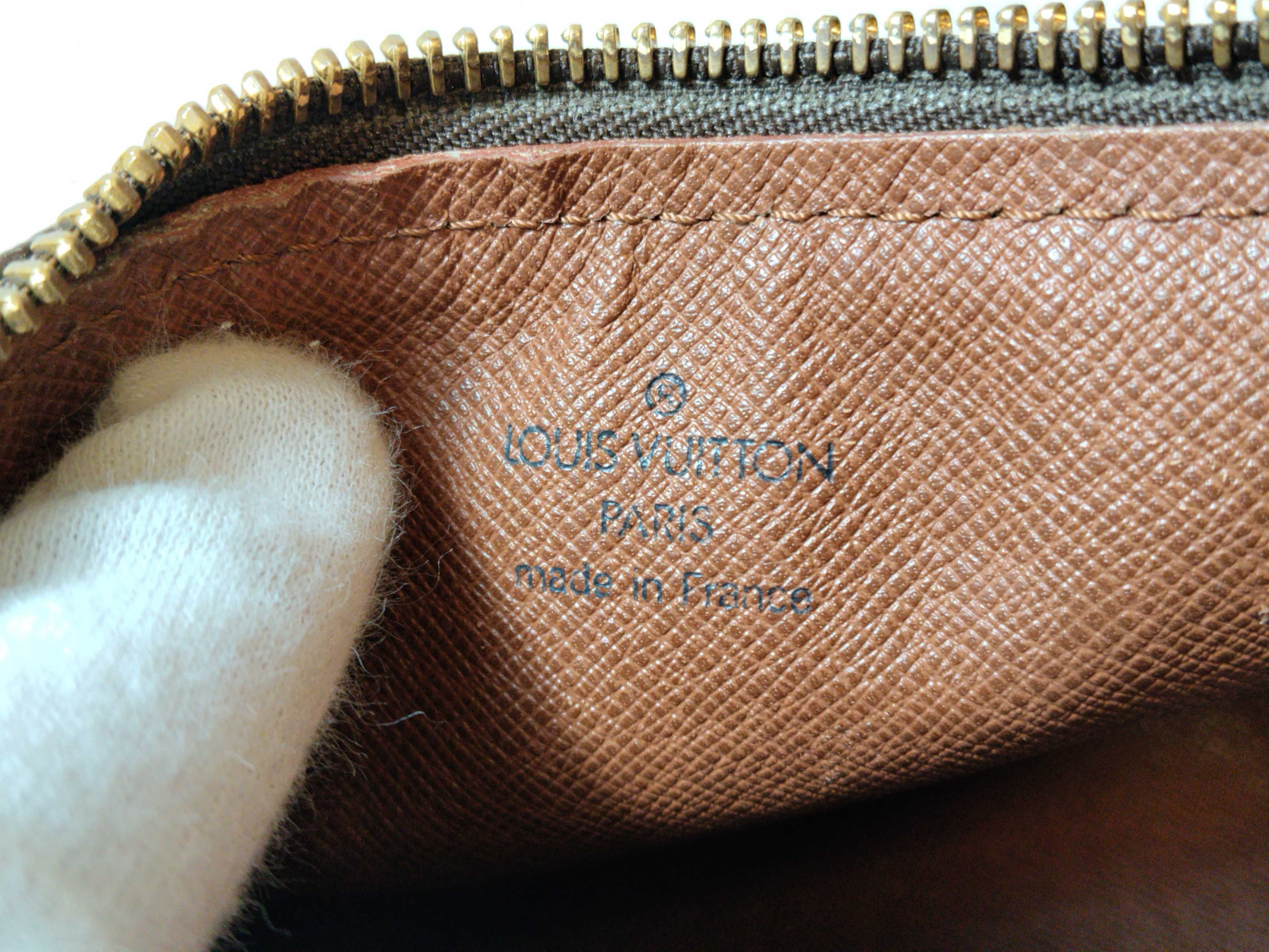 Monogram M51386 Papillon 26 (Old Model) Handbag — view 11