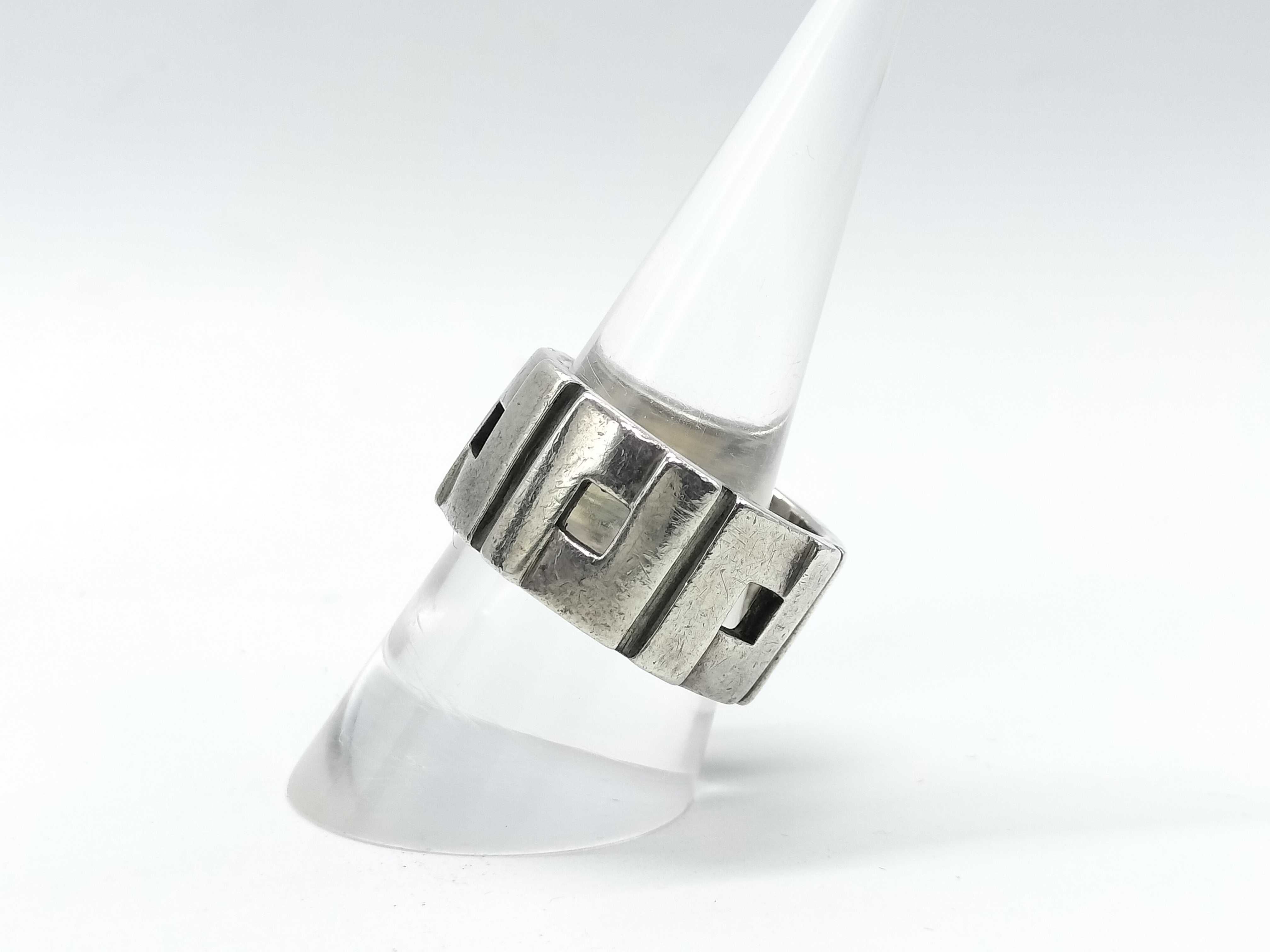 G-chain motif ring, size #18, SV925, 10.7g. — view 2