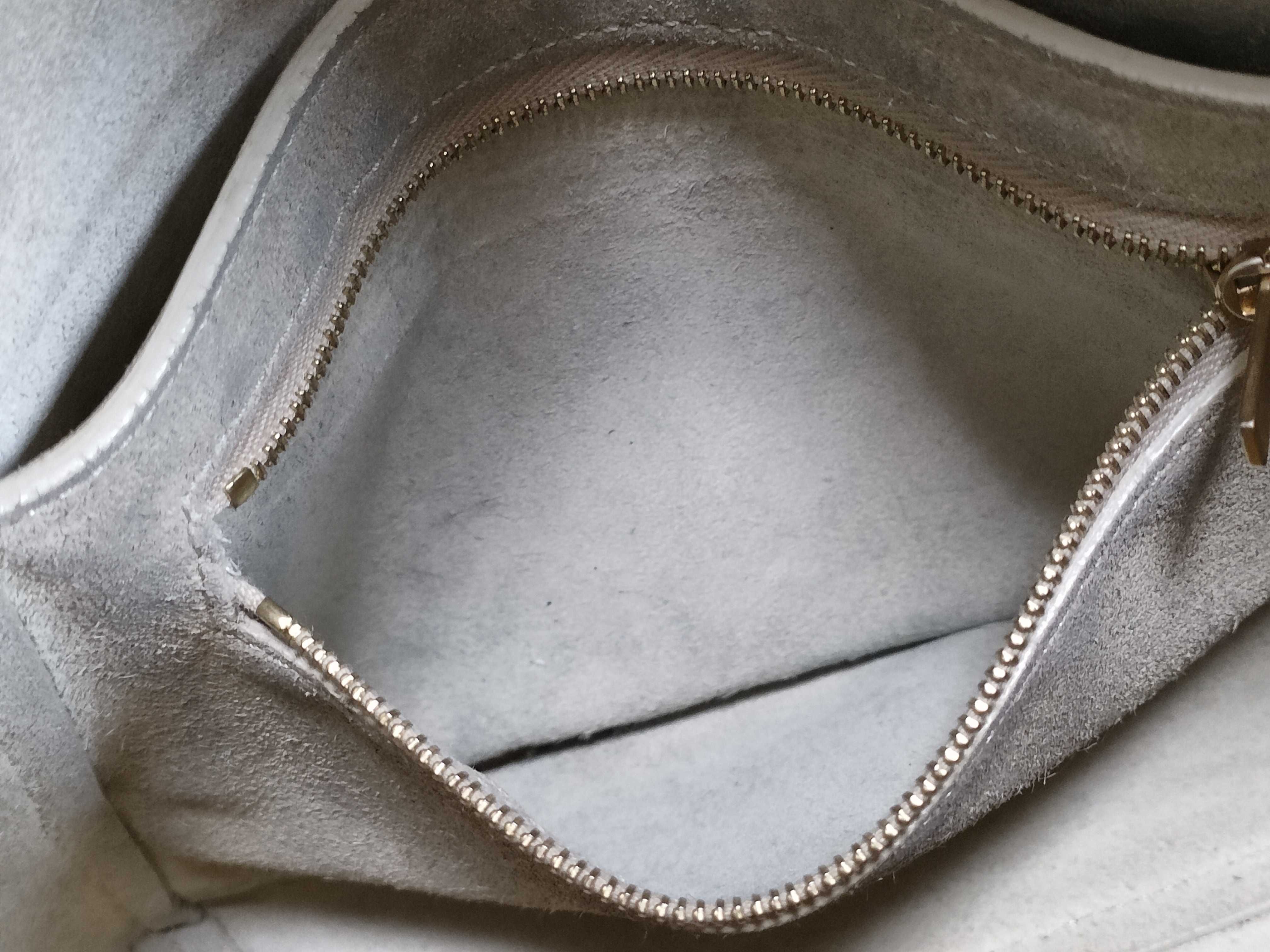 Sangle Bucket Shoulder Bag — view 11