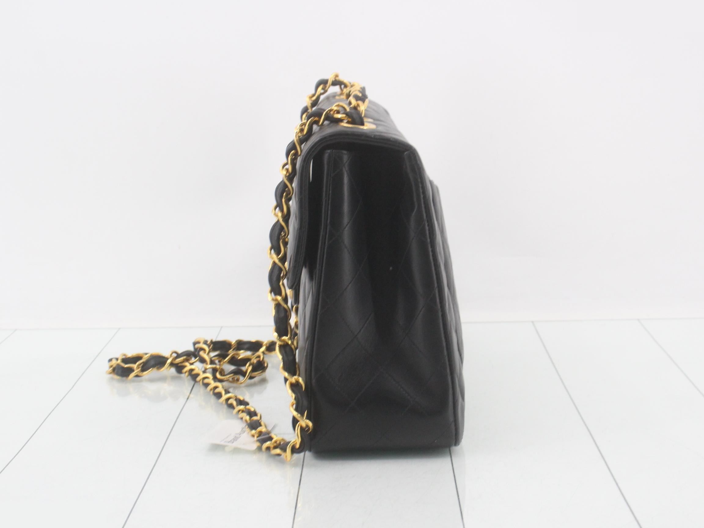 Matelassé (bag) - Shoulder bag — view 3