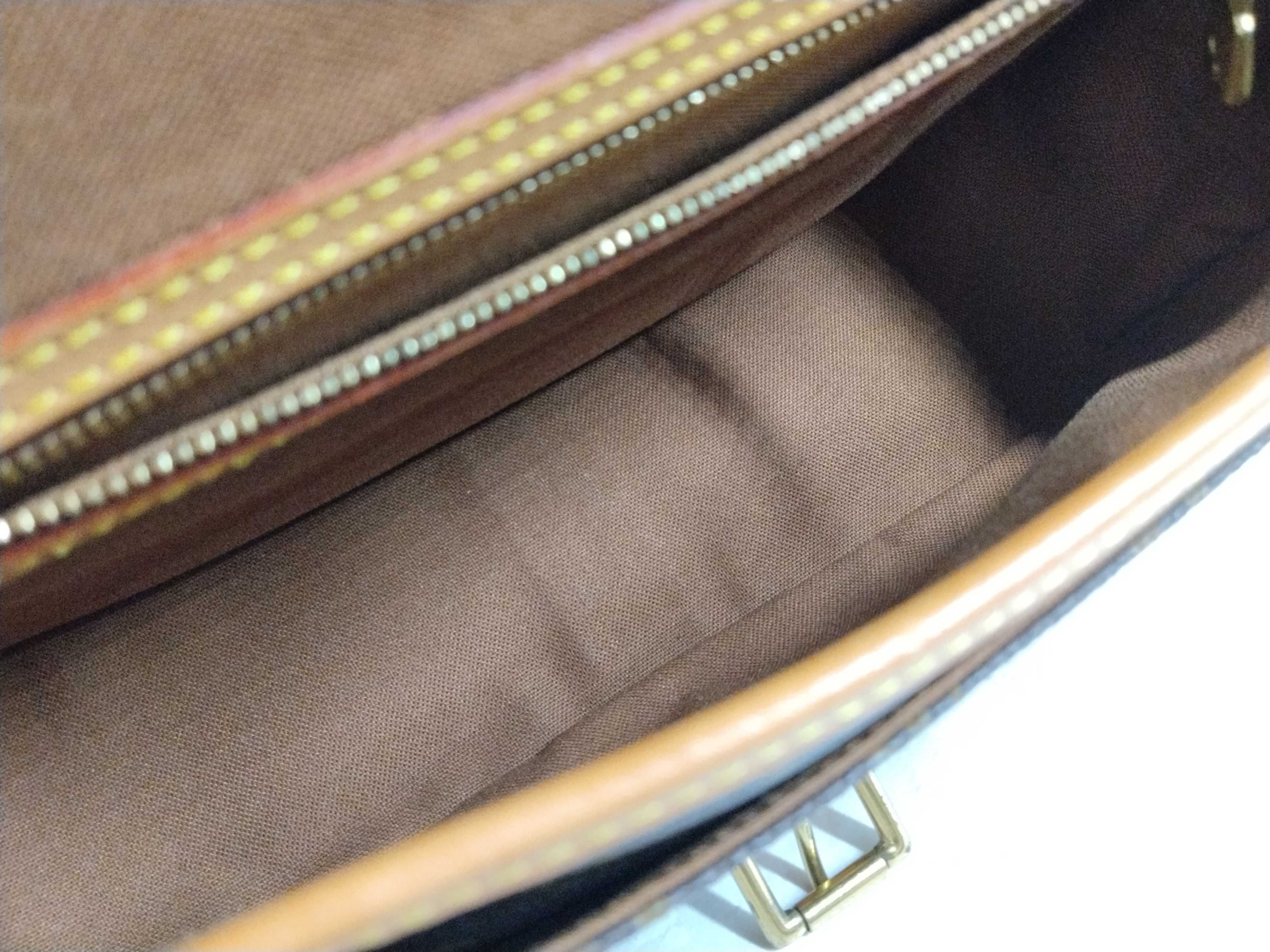 Monogram M42250 Sologne Shoulder Bag — view 11