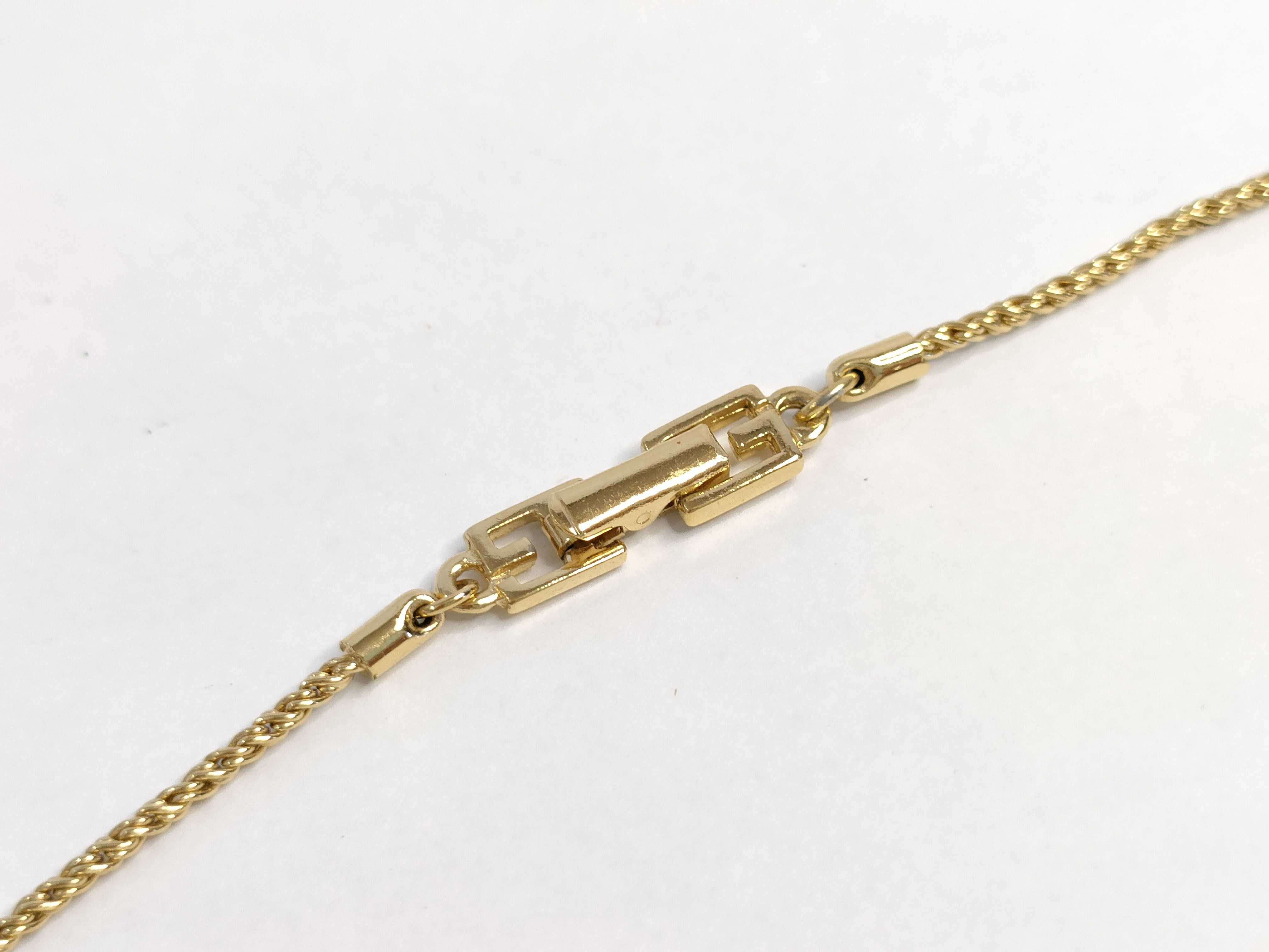 Necklace — view 4