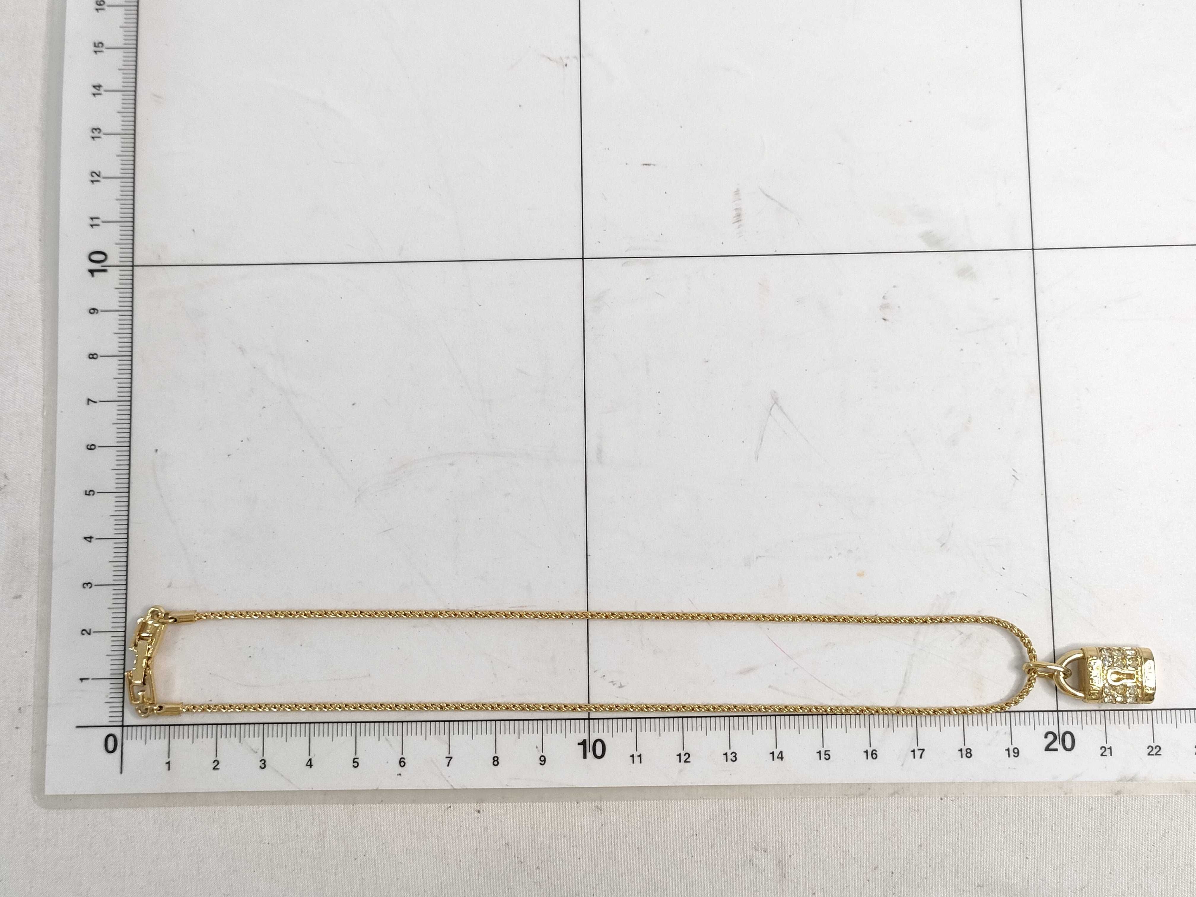 Necklace — view 10