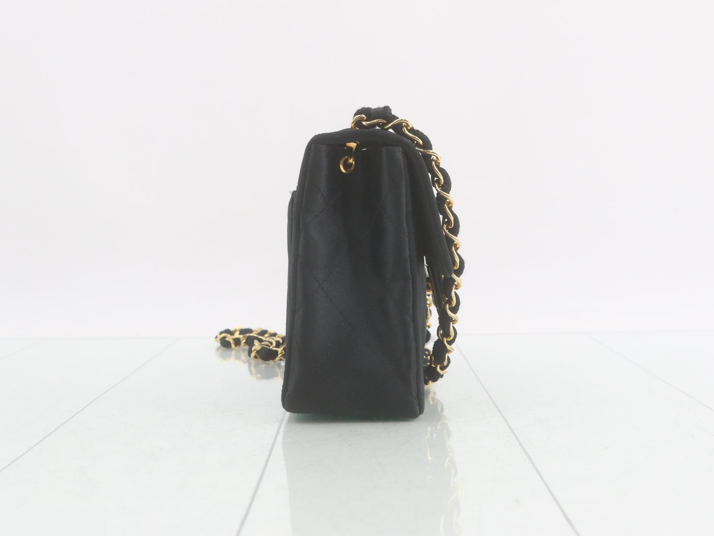 Matelassé 17 Classic Chain Shoulder Bag, Satin, Black, Serial Number 0, W17cm — view 4