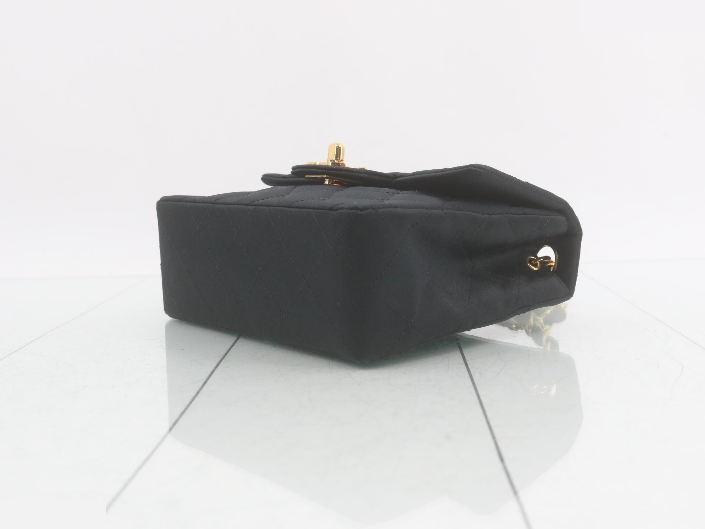 Matelassé 17 Classic Chain Shoulder Bag, Satin, Black, Serial Number 0, W17cm — view 6