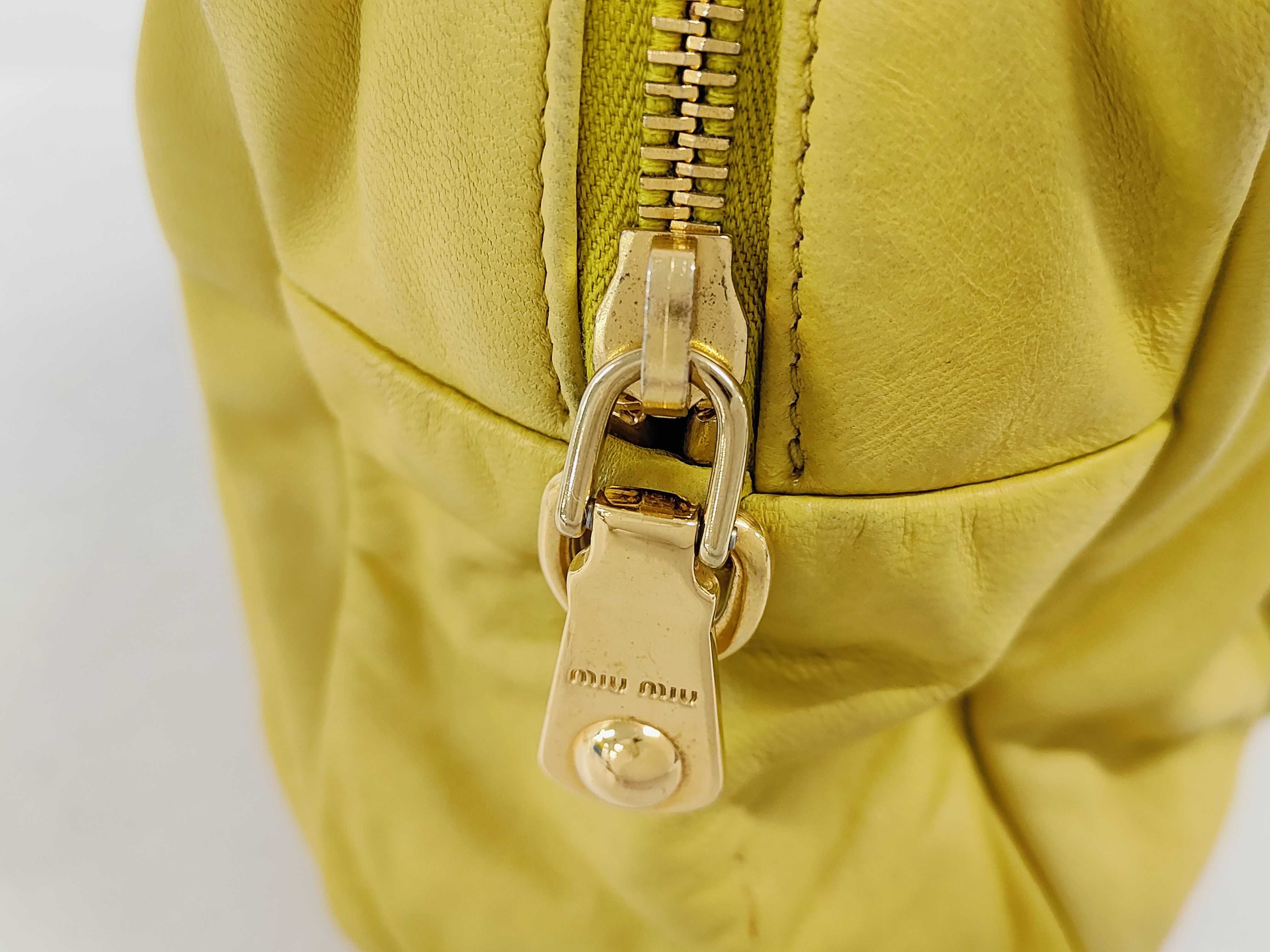 SG-Plong? gathered leather handbag, yellow. — view 7