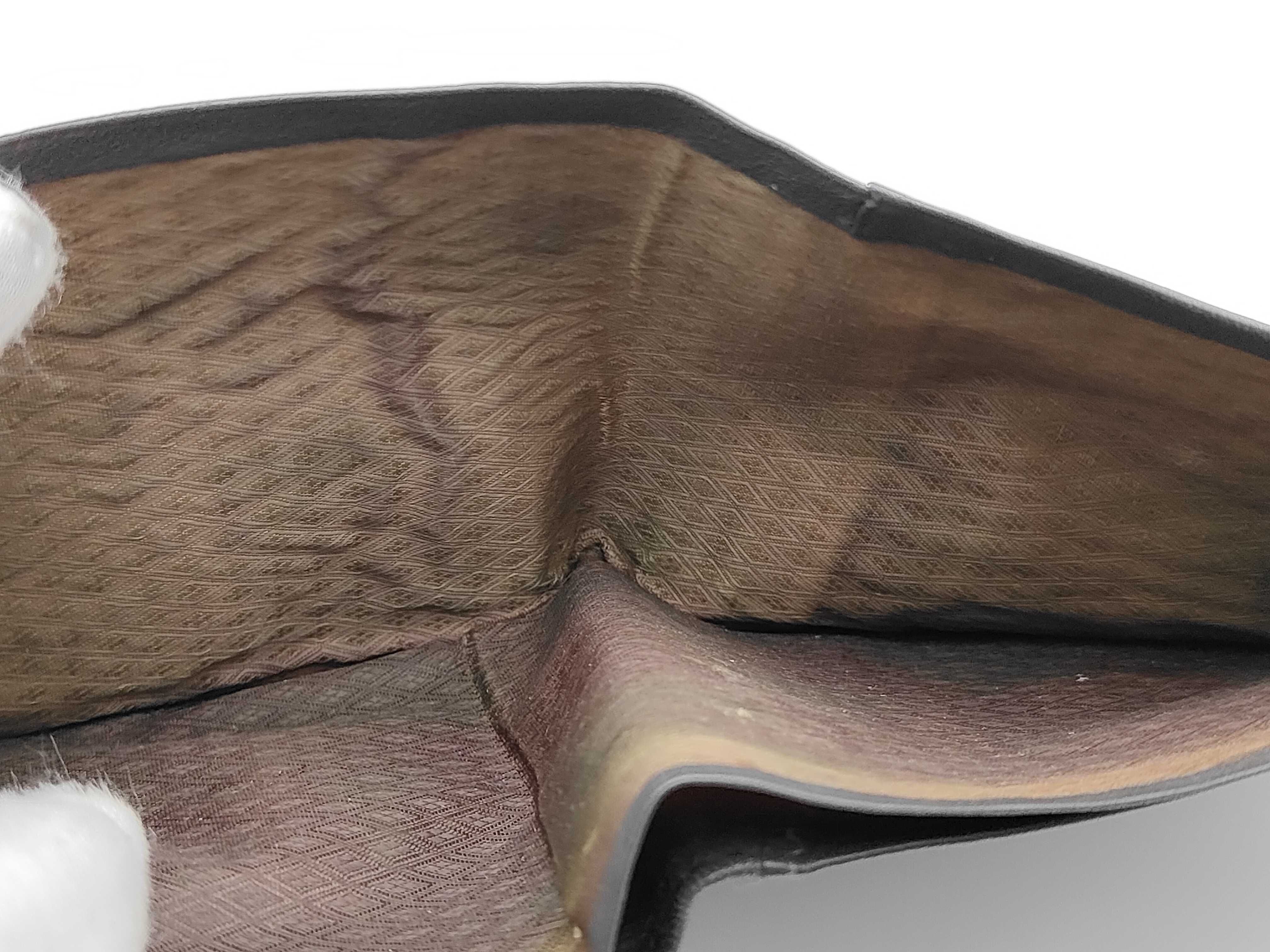 Billfold — view 8