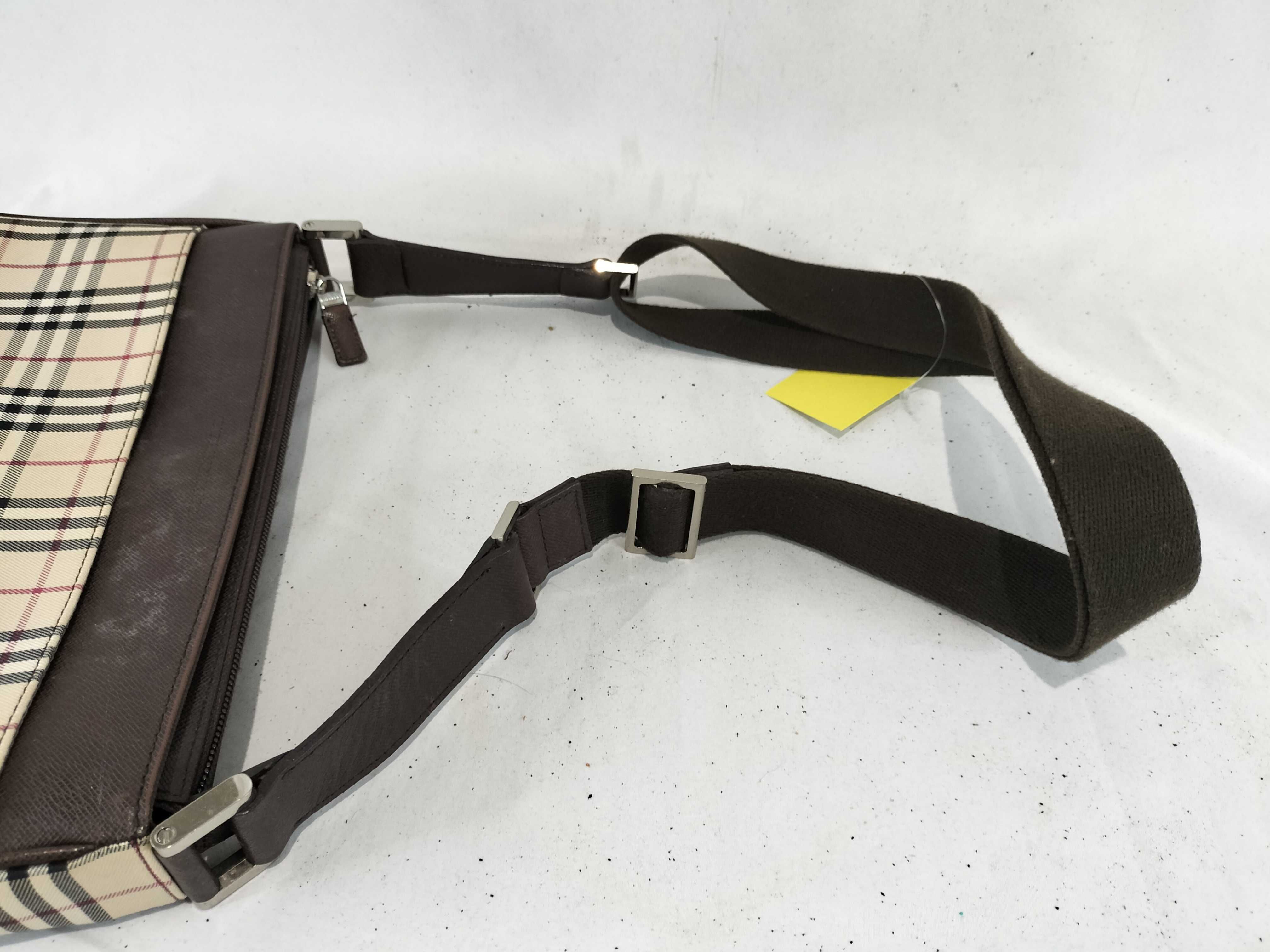 Nova Check Shoulder Bag — view 4