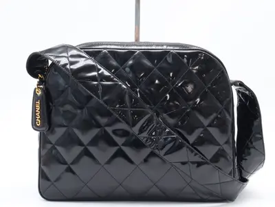 Patent Leather Matelassé Shoulder Bag with Gold Hardware, Black Seal, 3842843 Shoulder Bag